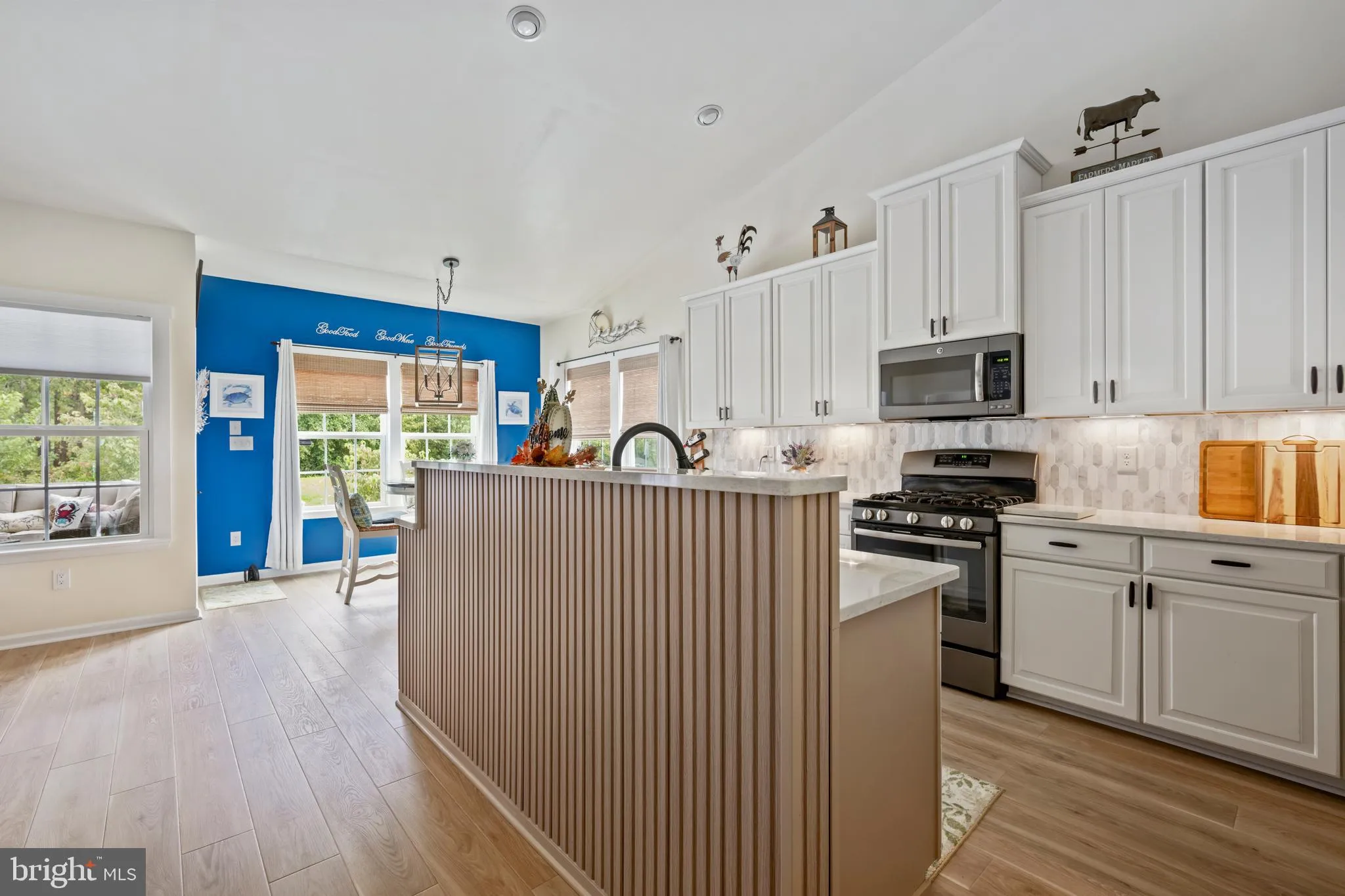 Milton, Delaware 19968, United States, 2 Bedrooms Bedrooms, ,3 BathroomsBathrooms,Residential,Active,204420