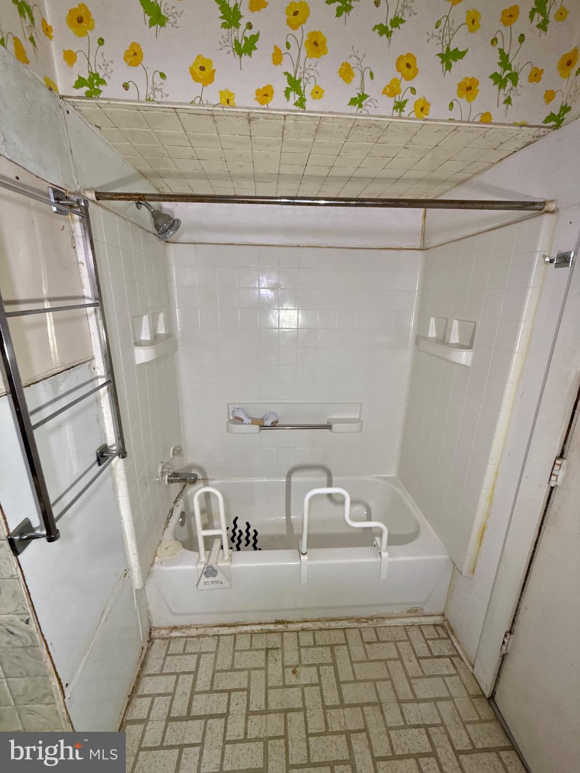 MARTINSBURG - Residential