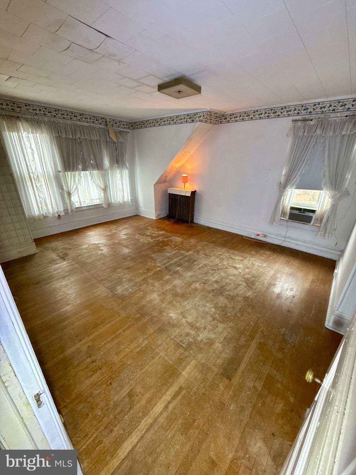 MARTINSBURG - Residential