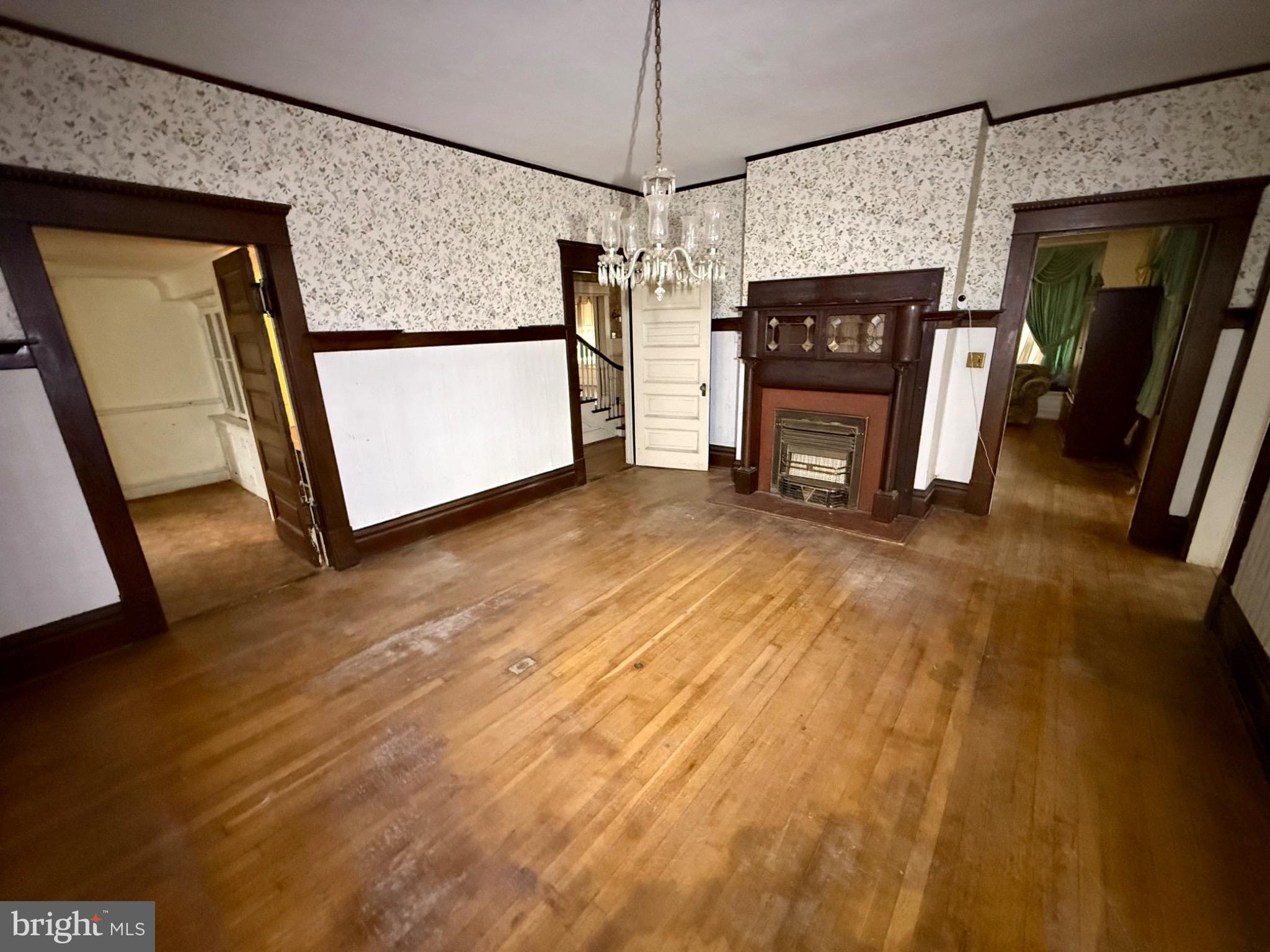 MARTINSBURG - Residential