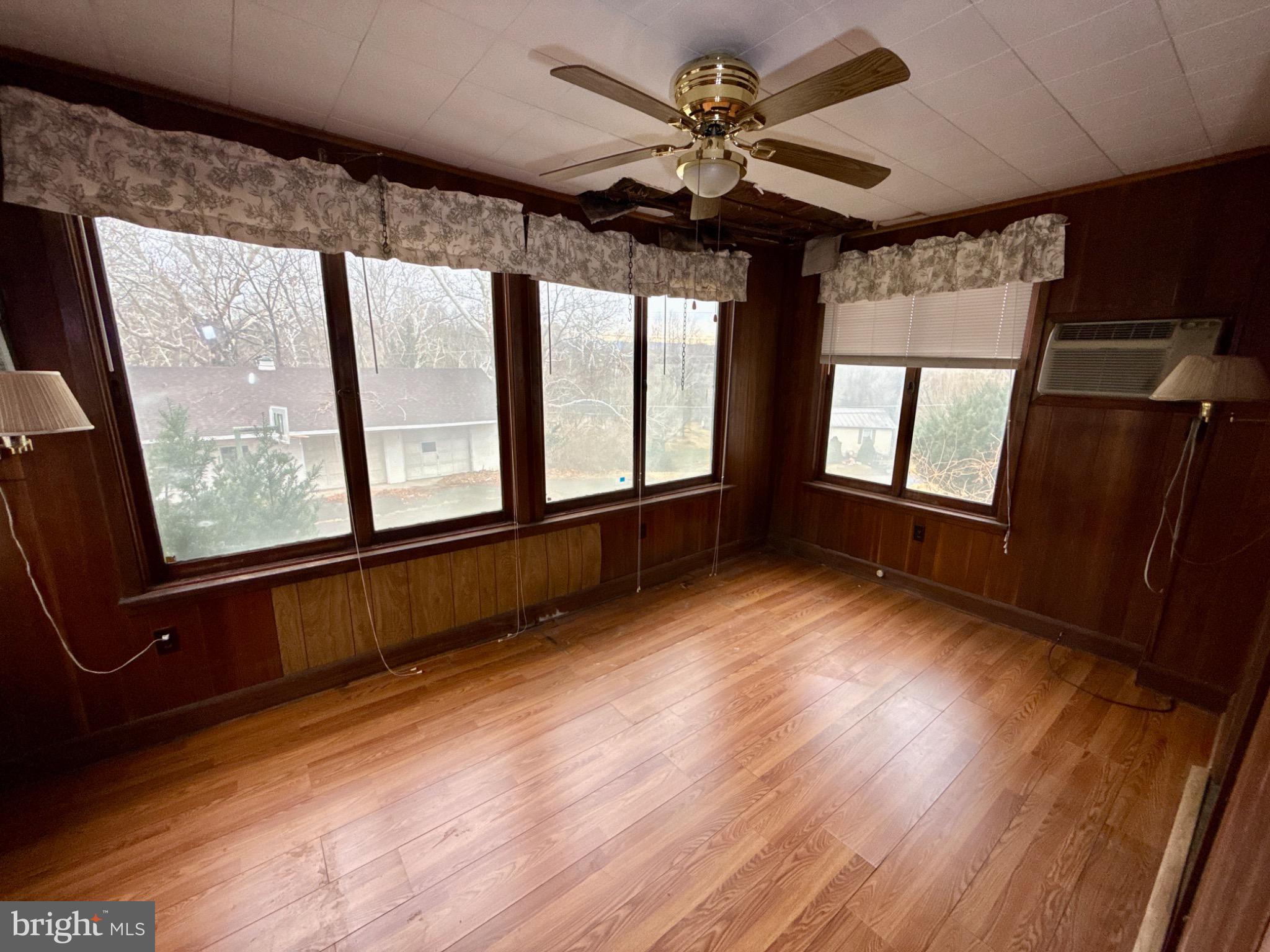 MARTINSBURG - Residential