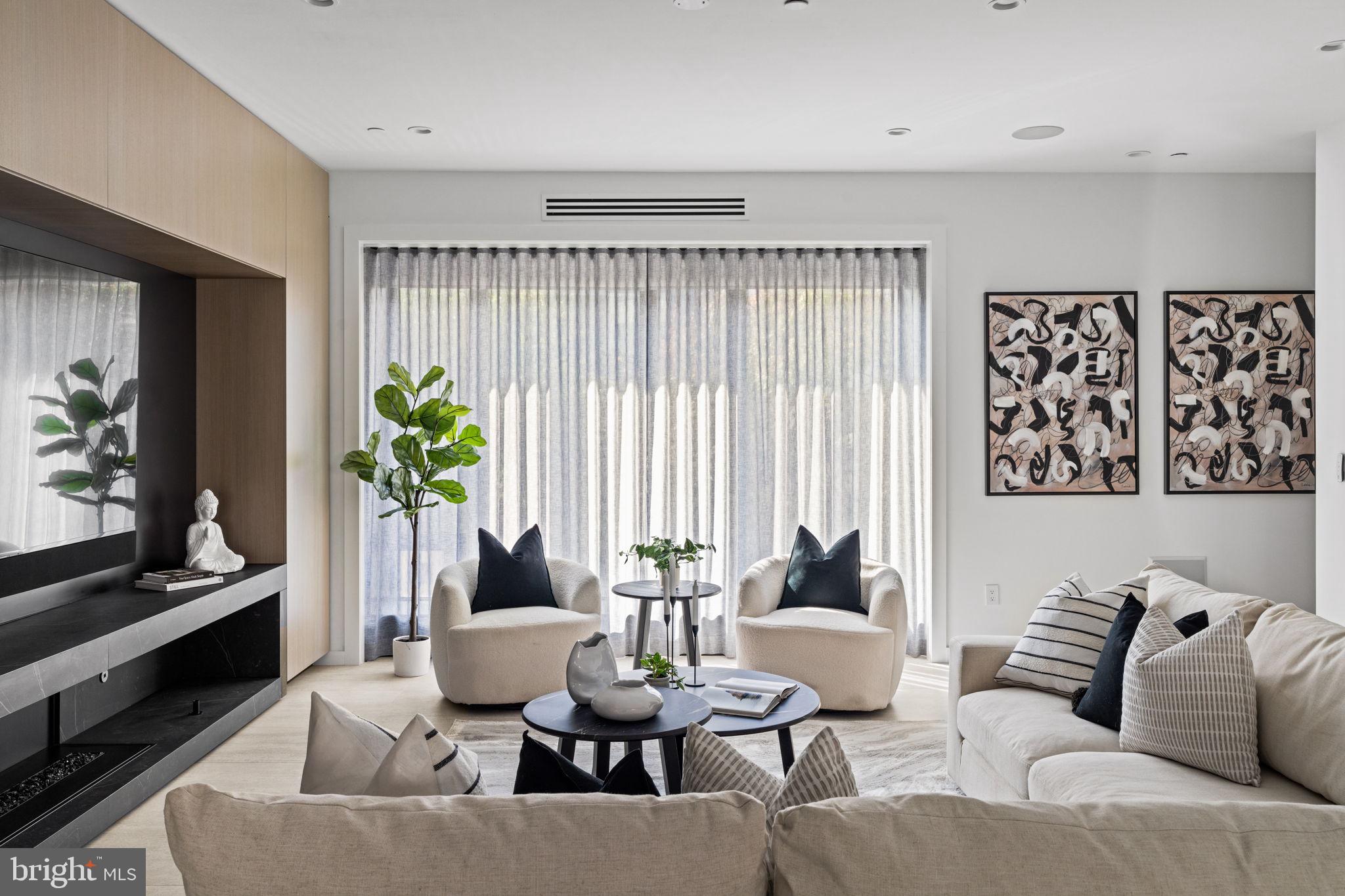 FITLER SQUARE - Residential