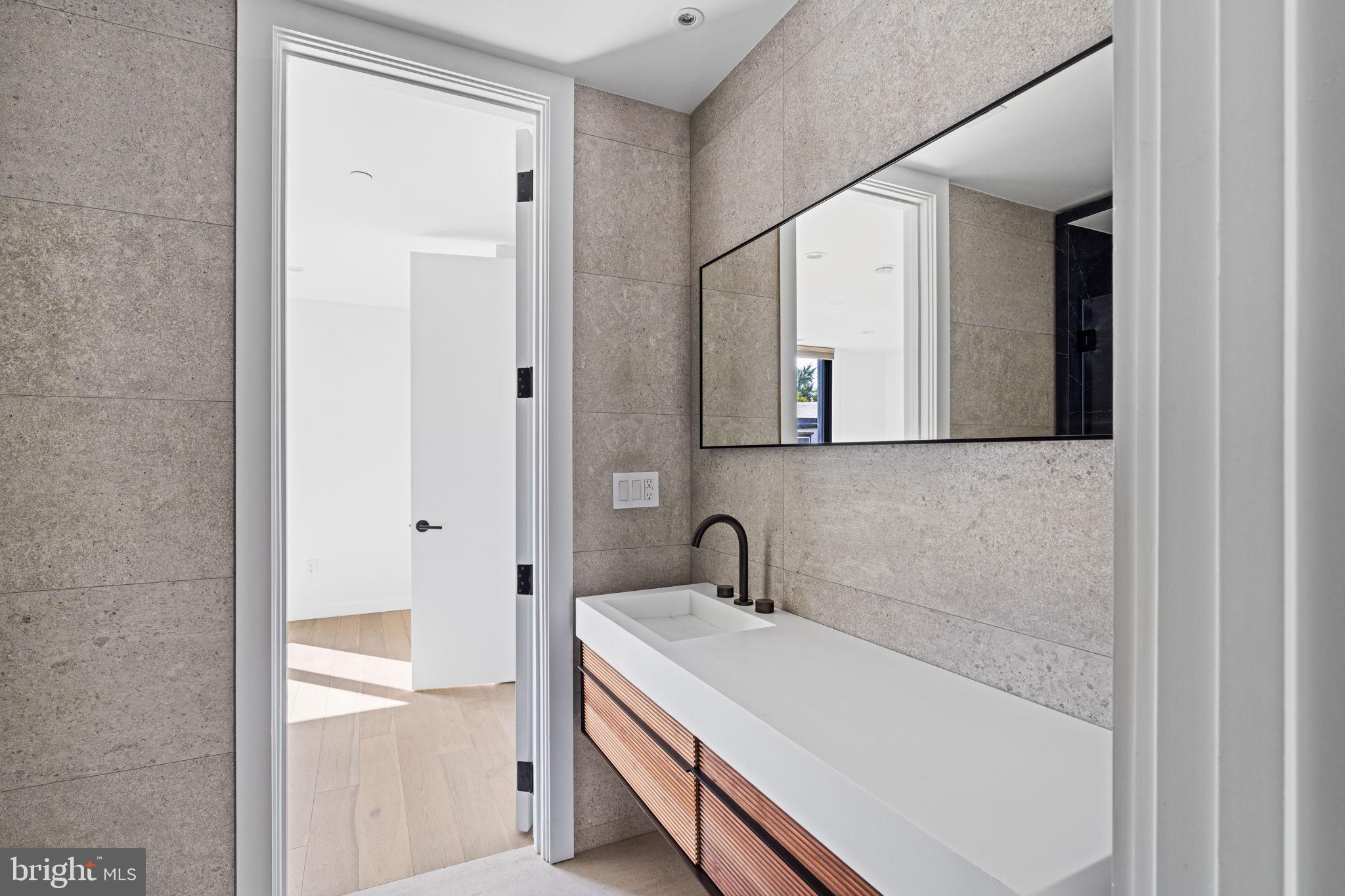 FITLER SQUARE - Residential