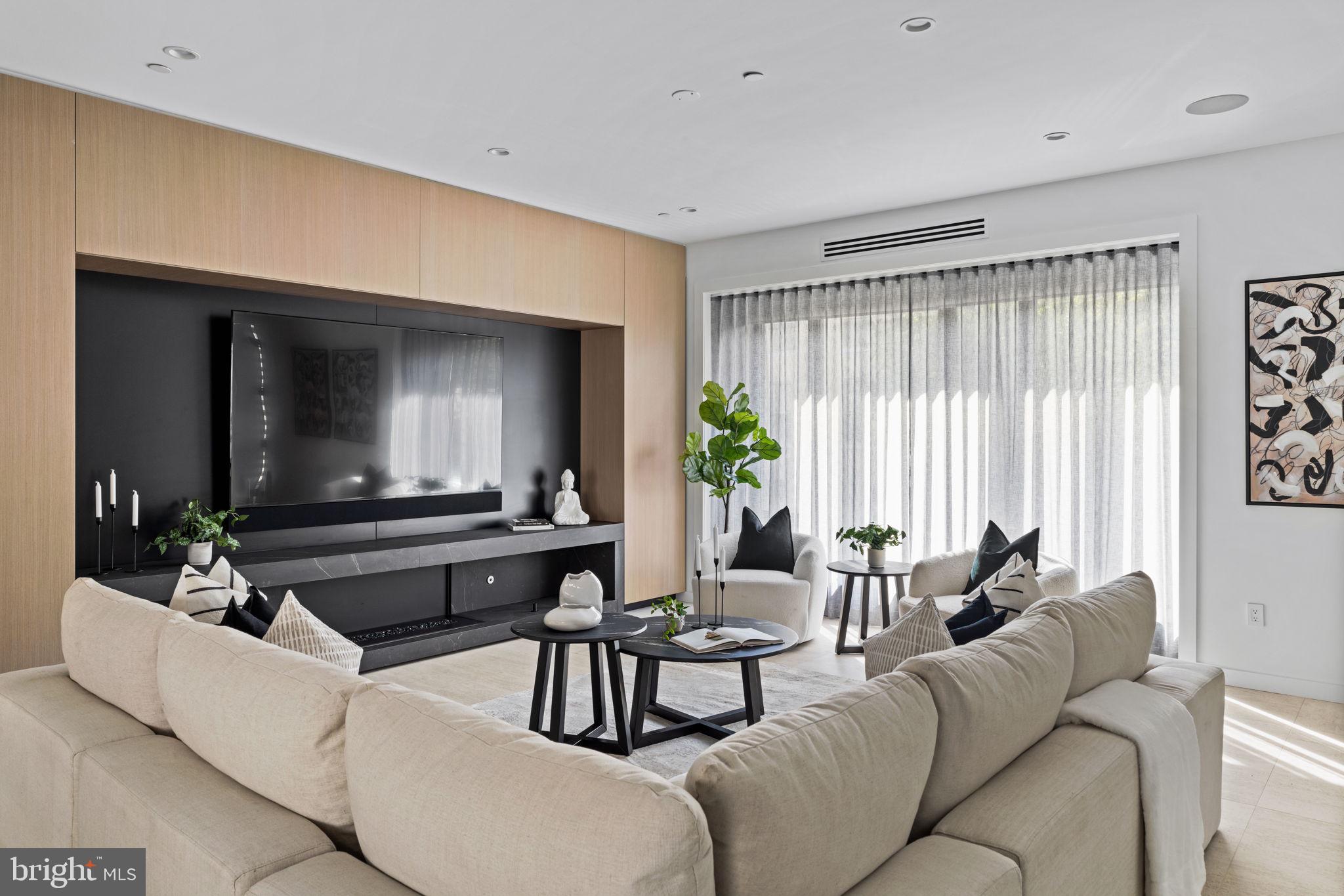 FITLER SQUARE - Residential