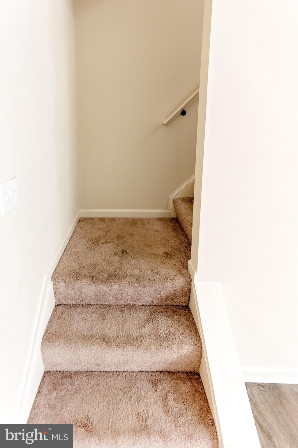 INWOOD VILLAGE - Residential