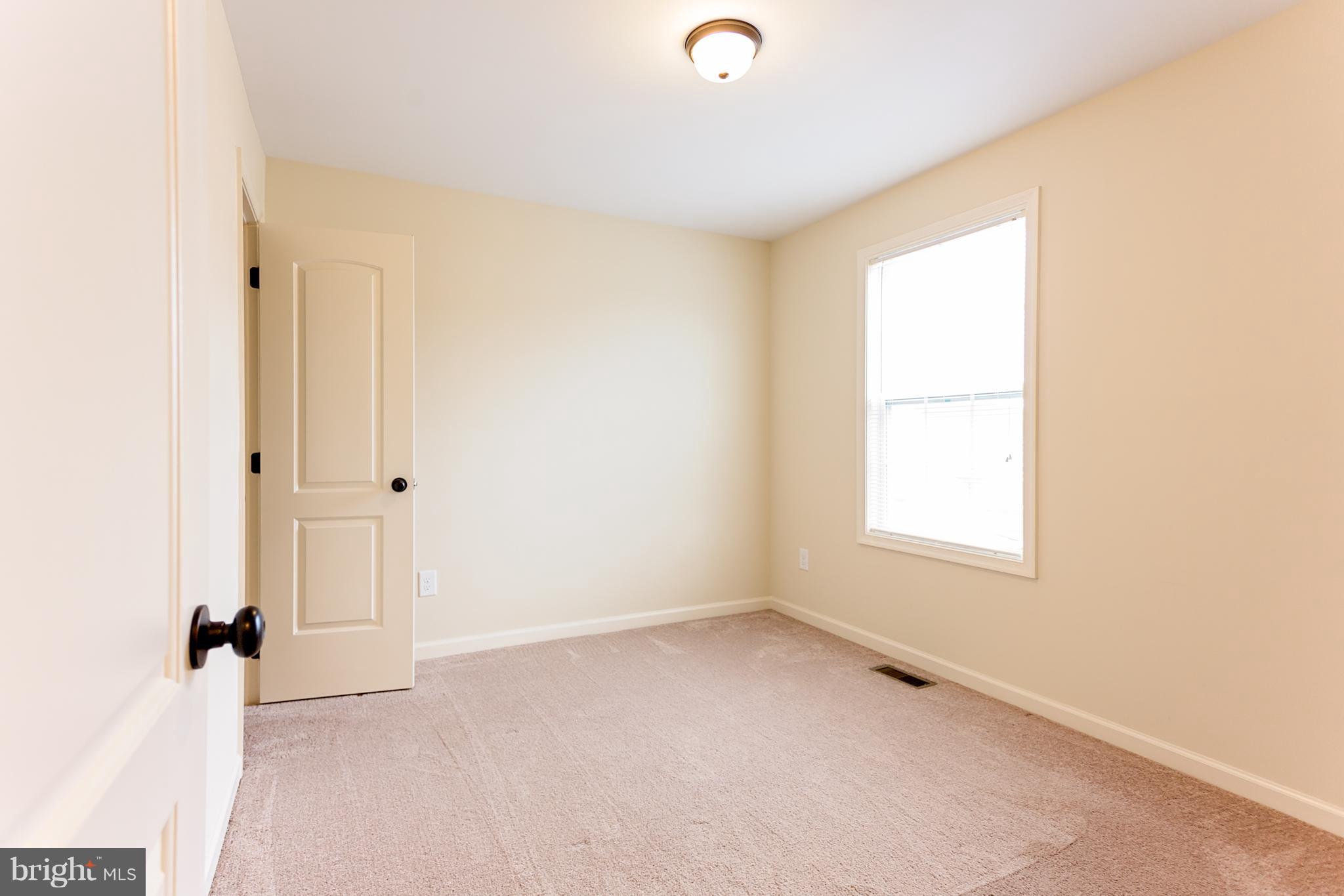 INWOOD VILLAGE - Residential