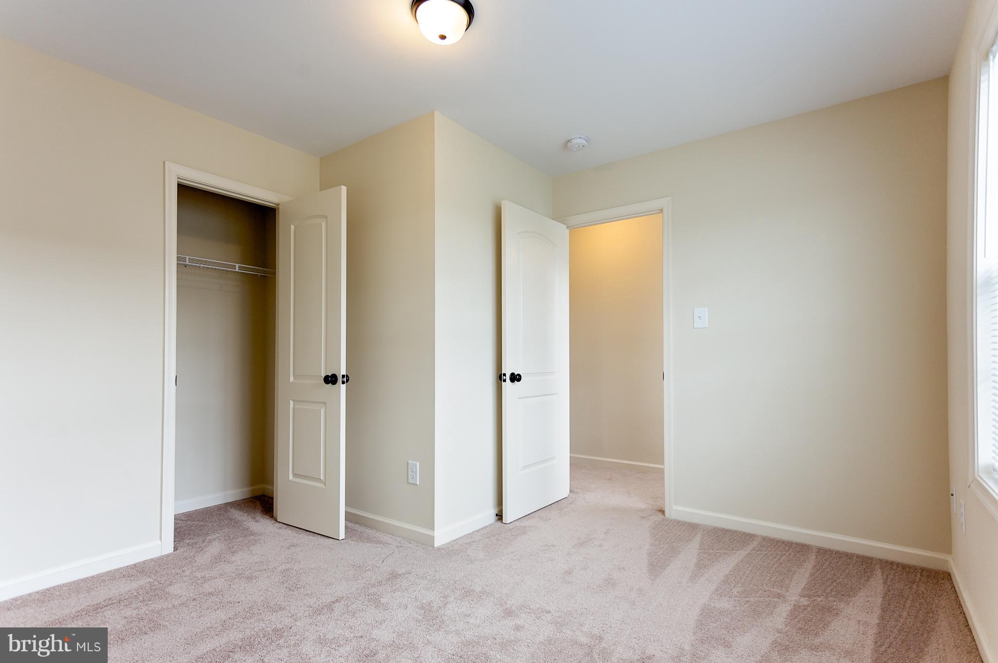 INWOOD VILLAGE - Residential