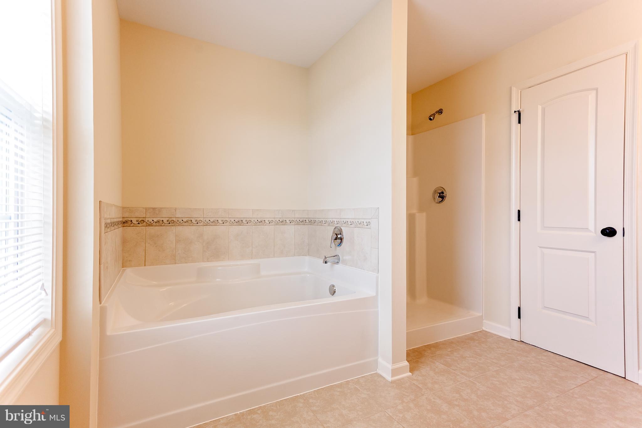 INWOOD VILLAGE - Residential