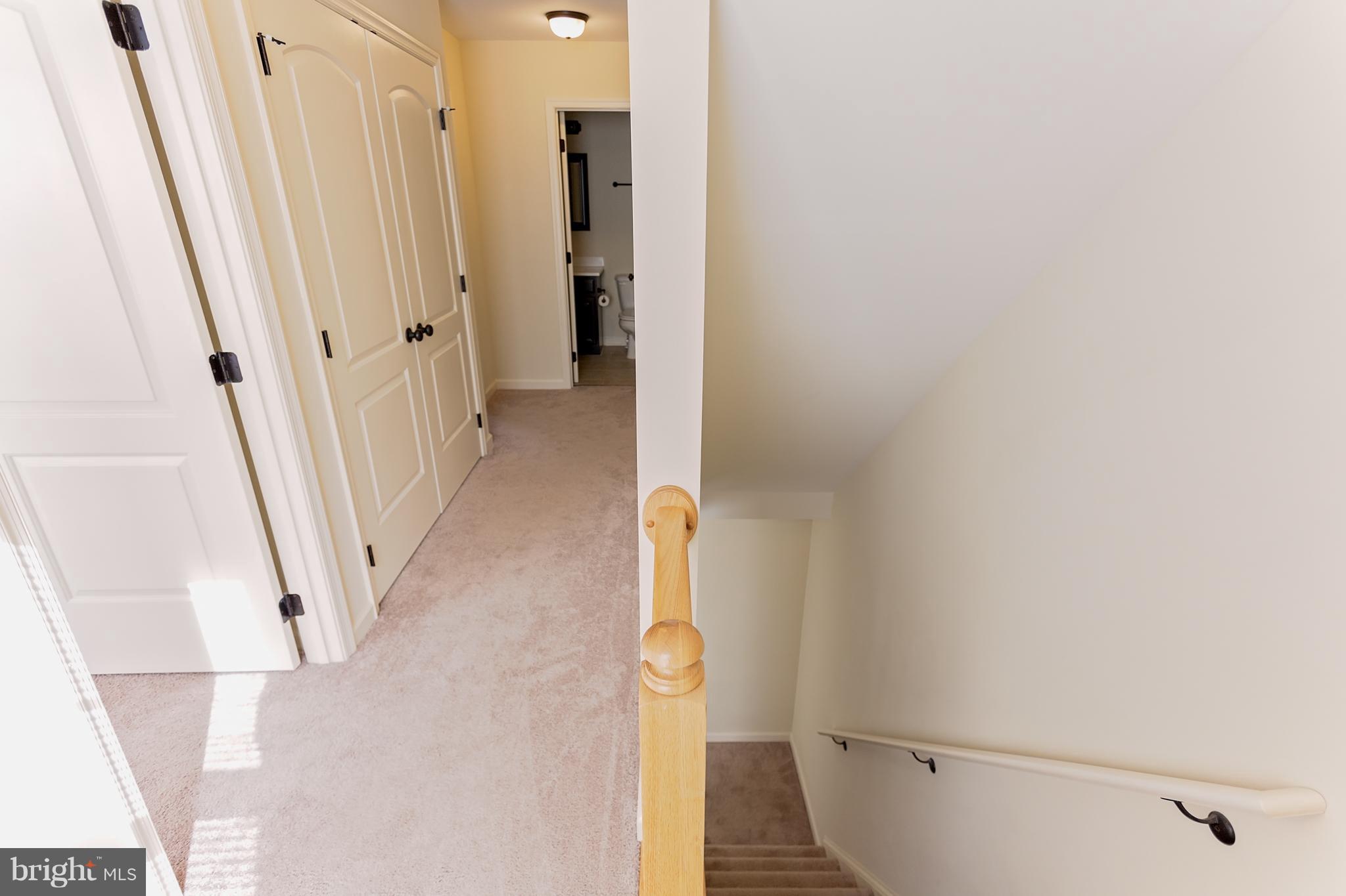 INWOOD VILLAGE - Residential