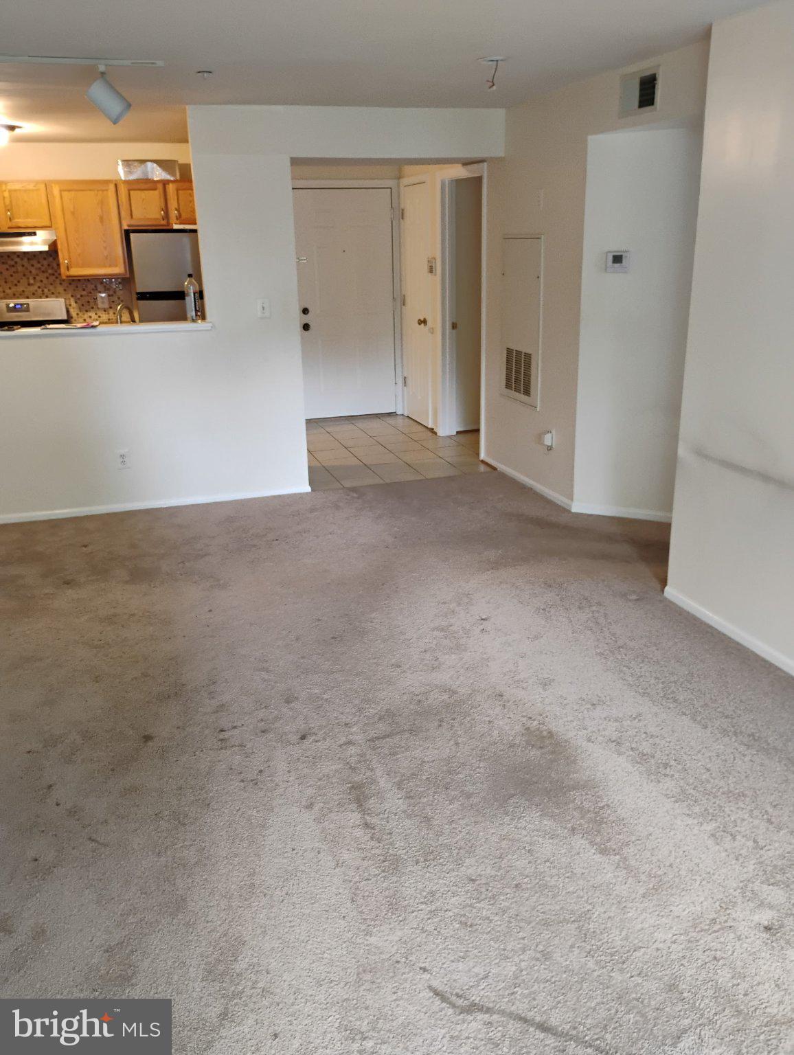 14000 FARNSWORTH LANE 3305