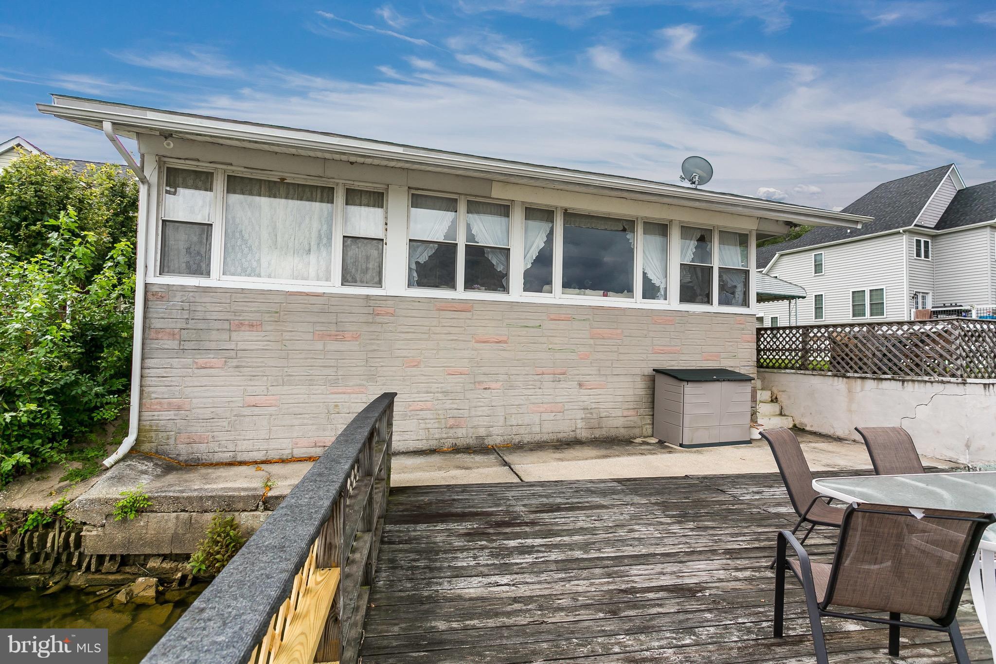 BIRD RIVER GROVE - Residential