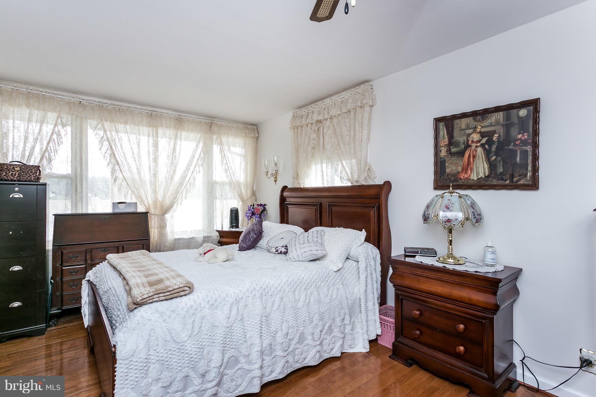 BIRD RIVER GROVE - Residential