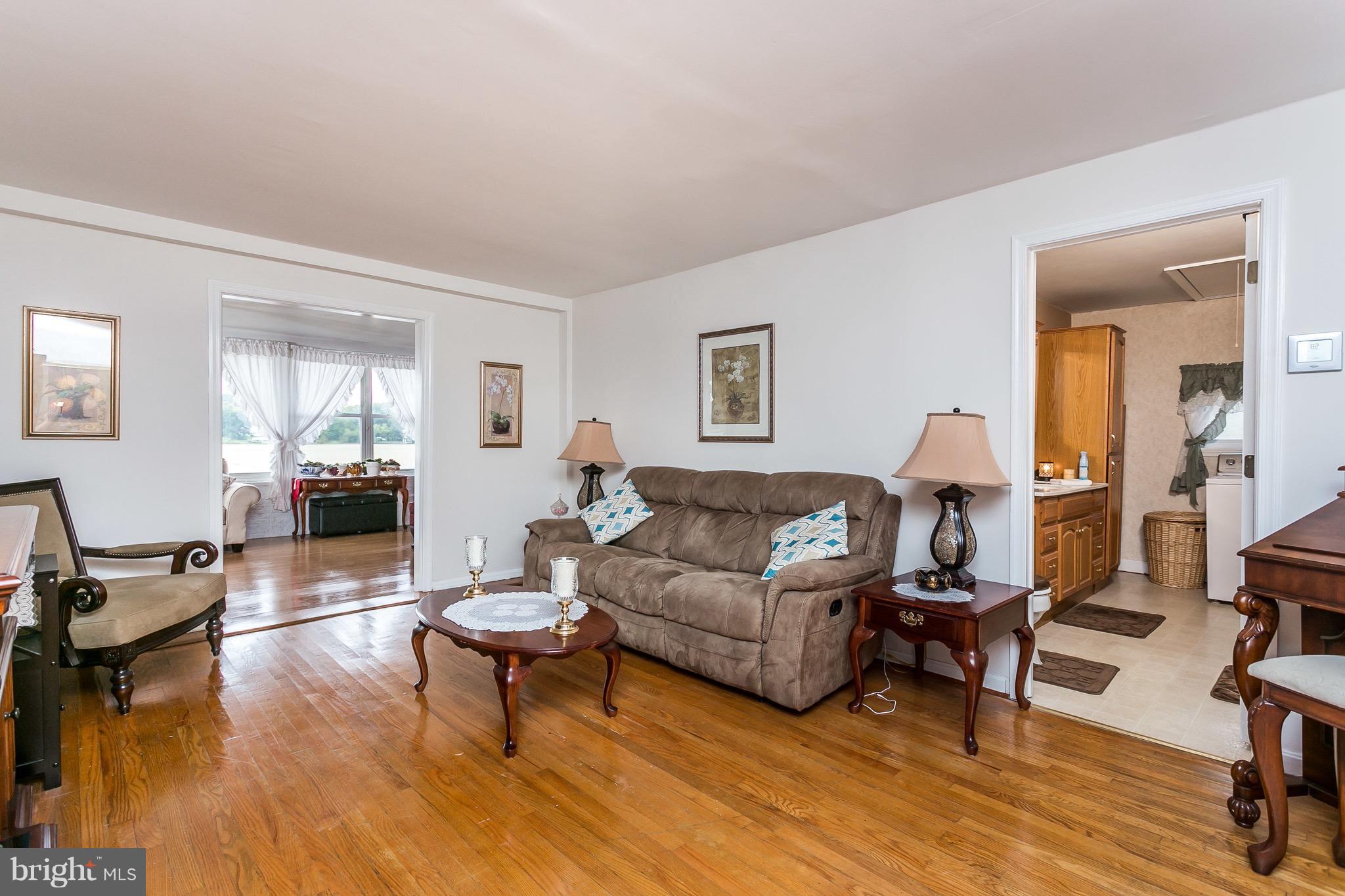 BIRD RIVER GROVE - Residential