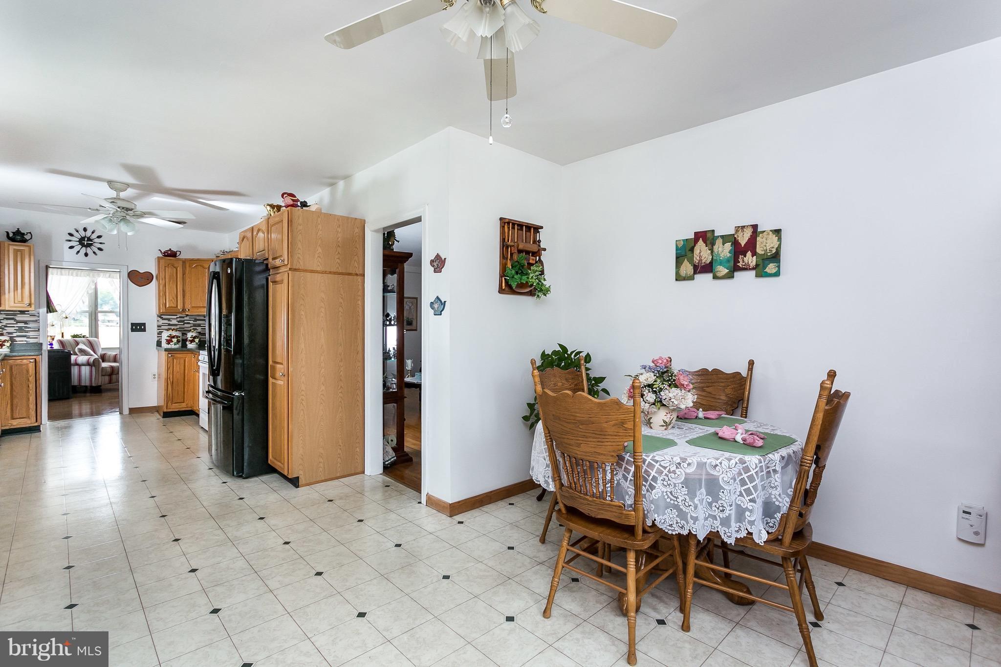 BIRD RIVER GROVE - Residential