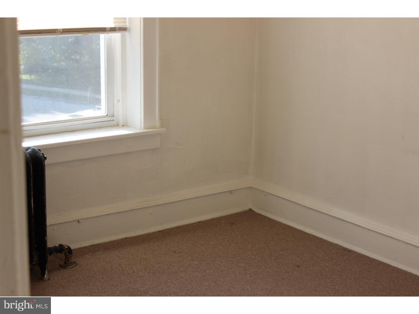 WEST OAK LANE - Residential Lease