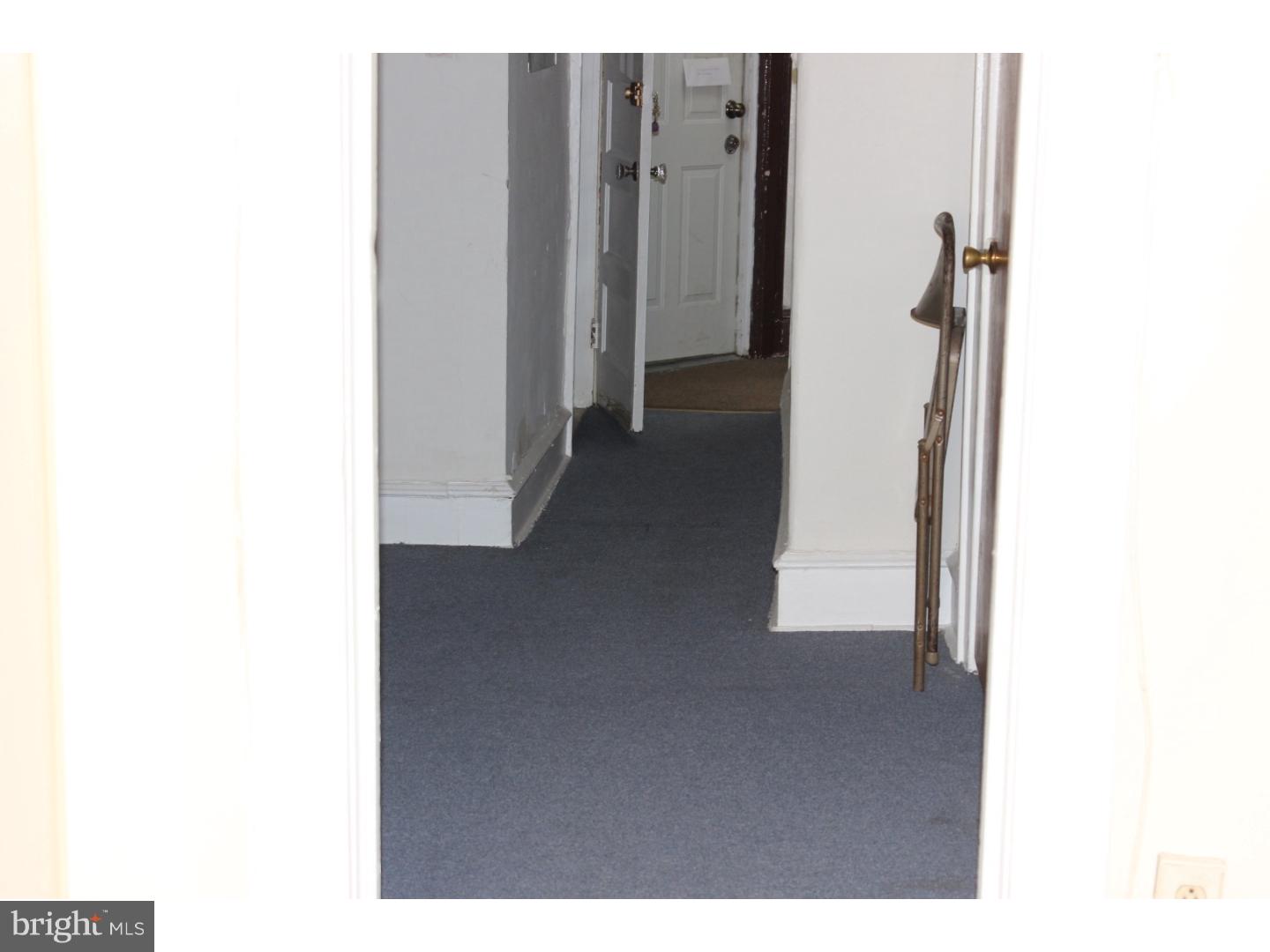 WEST OAK LANE - Residential Lease