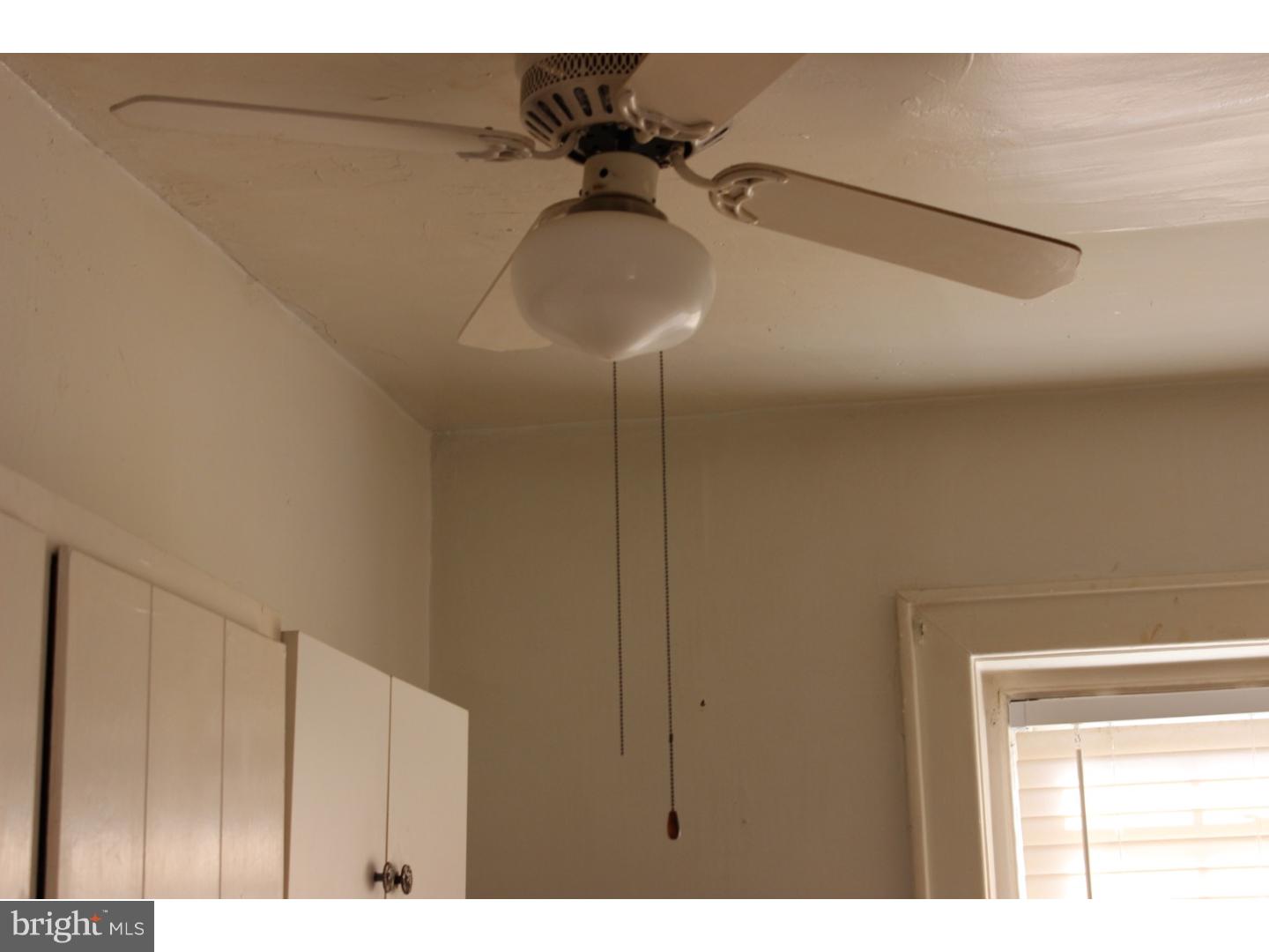 WEST OAK LANE - Residential Lease