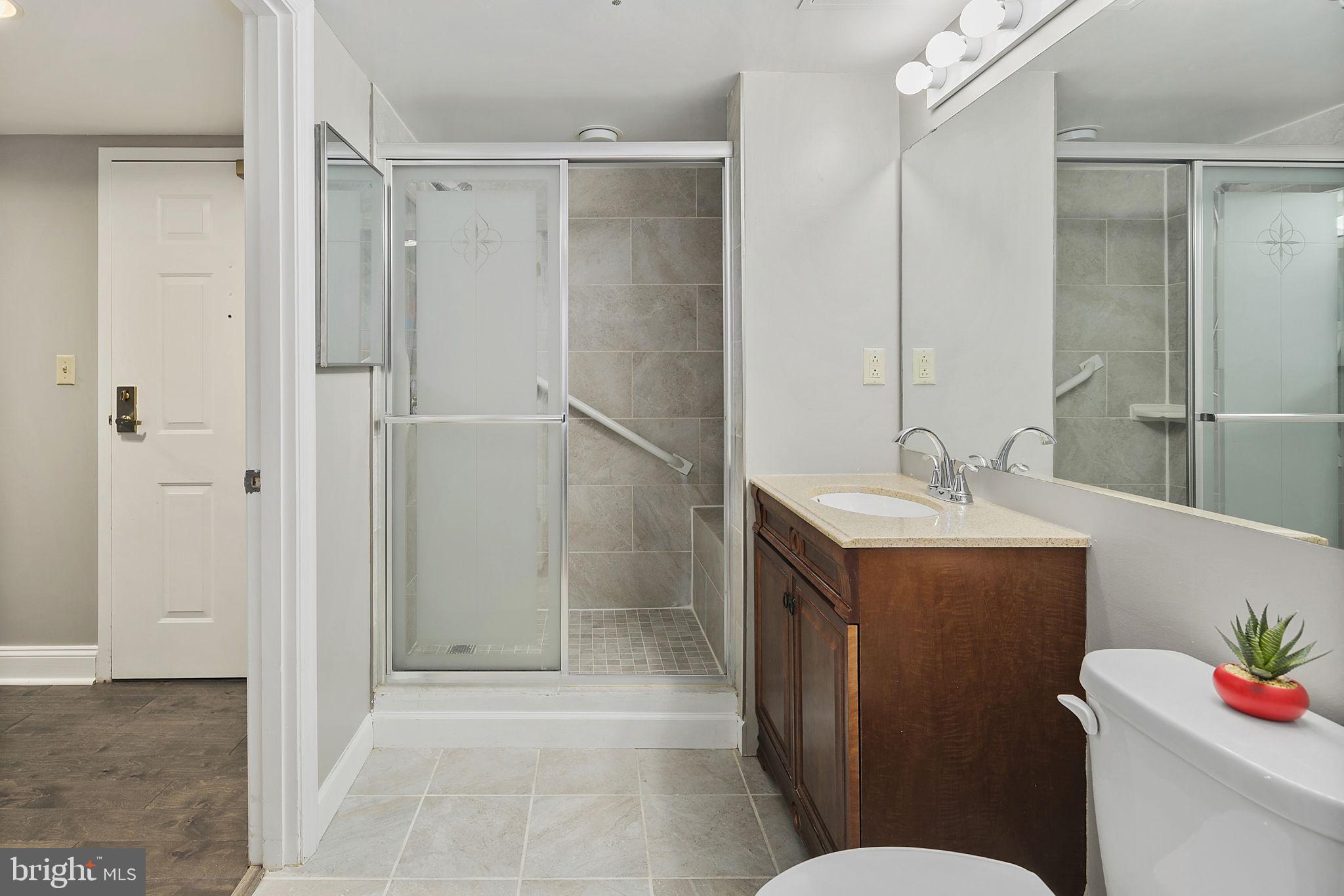 THE JEFFERSON - Sunrise Senior Living - Residential