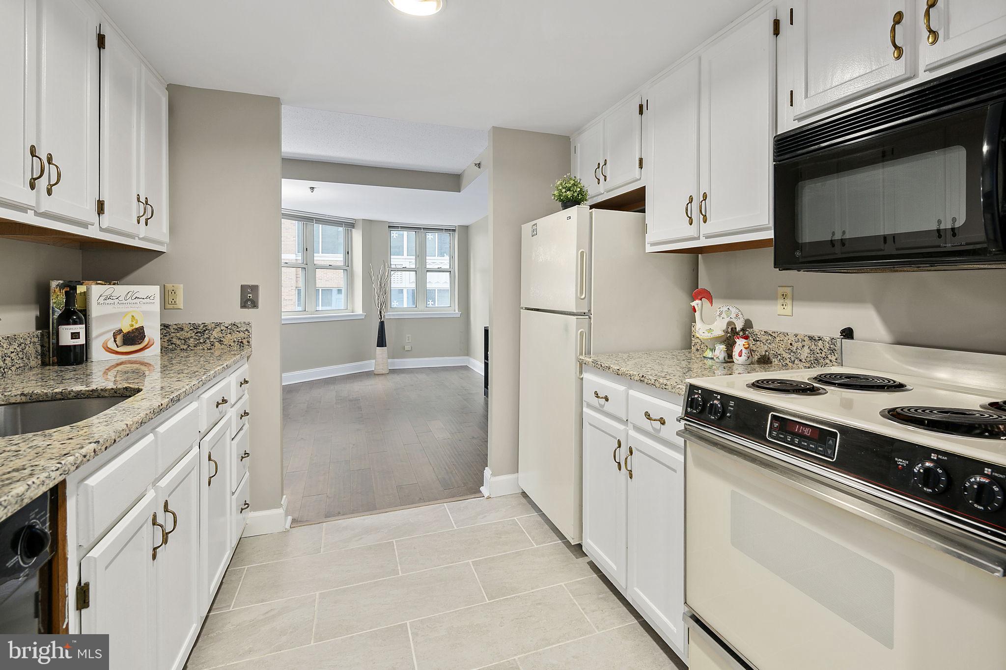 THE JEFFERSON - Sunrise Senior Living - Residential