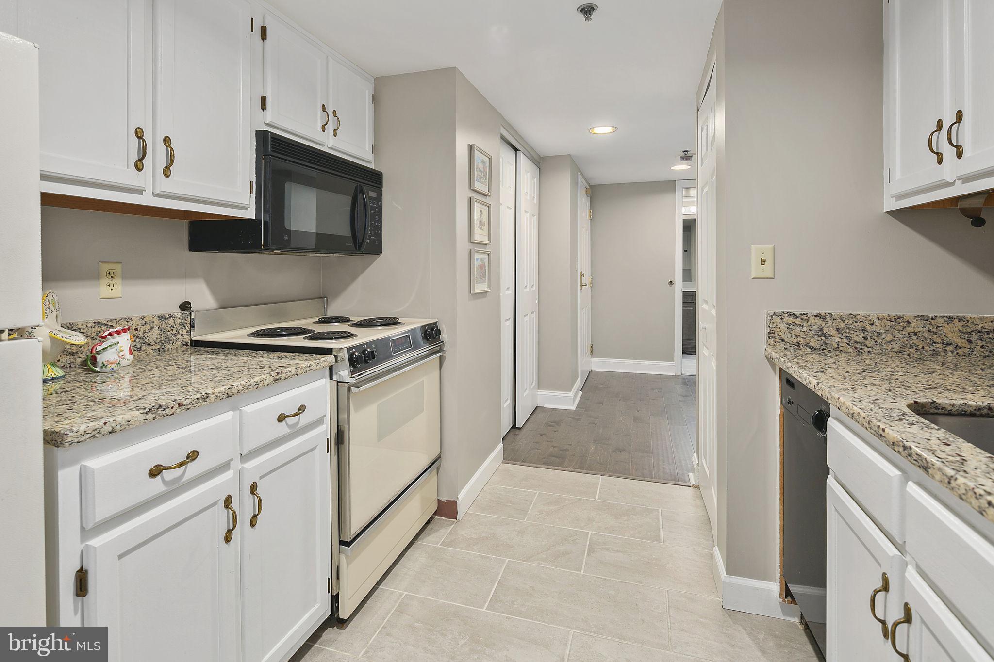 THE JEFFERSON - Sunrise Senior Living - Residential