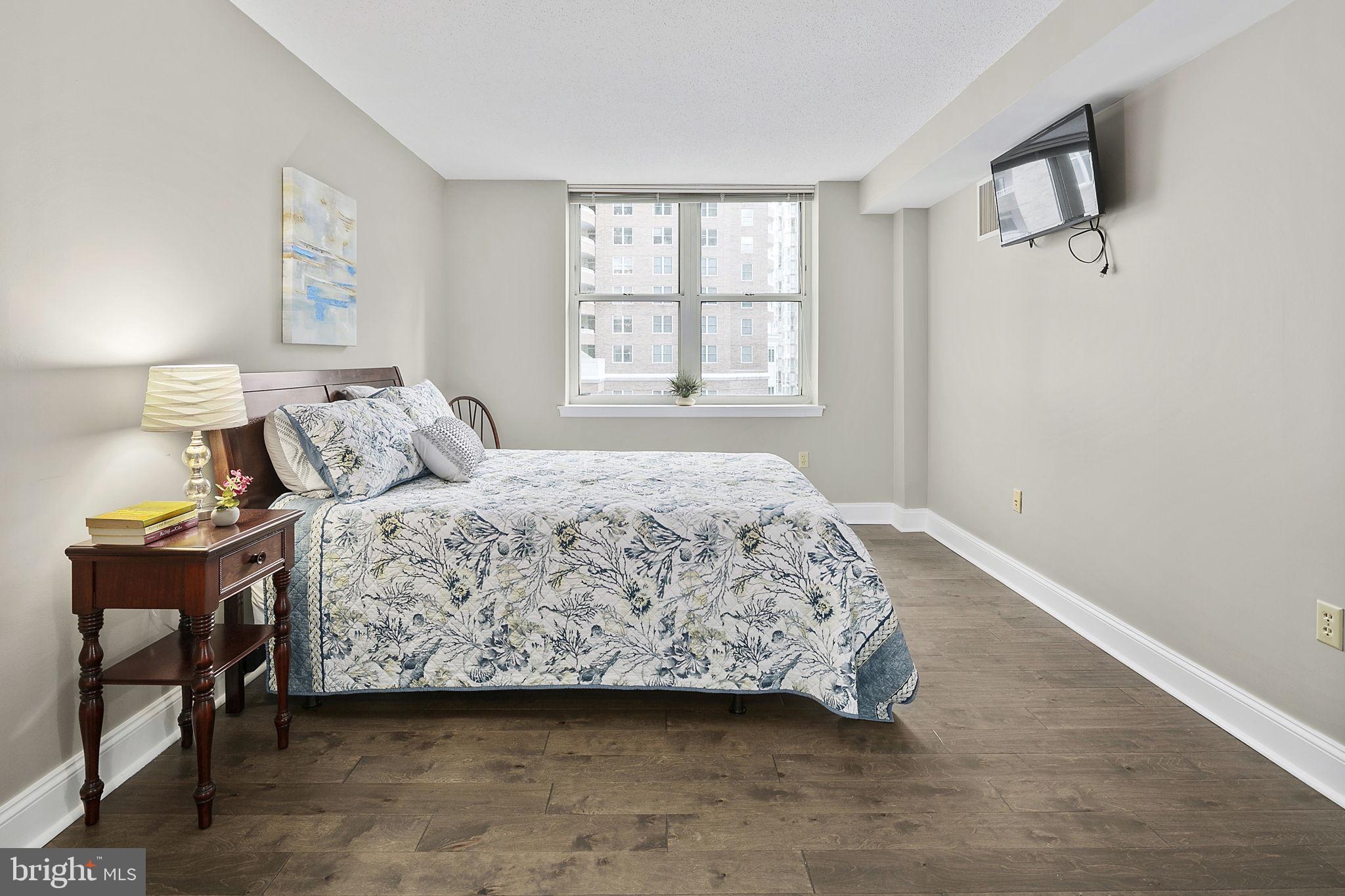 THE JEFFERSON - Sunrise Senior Living - Residential