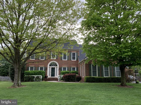Photo of 13555 Heritage Farms Drive, GAINESVILLE, VA 20155 (MLS # VAPW2131380)