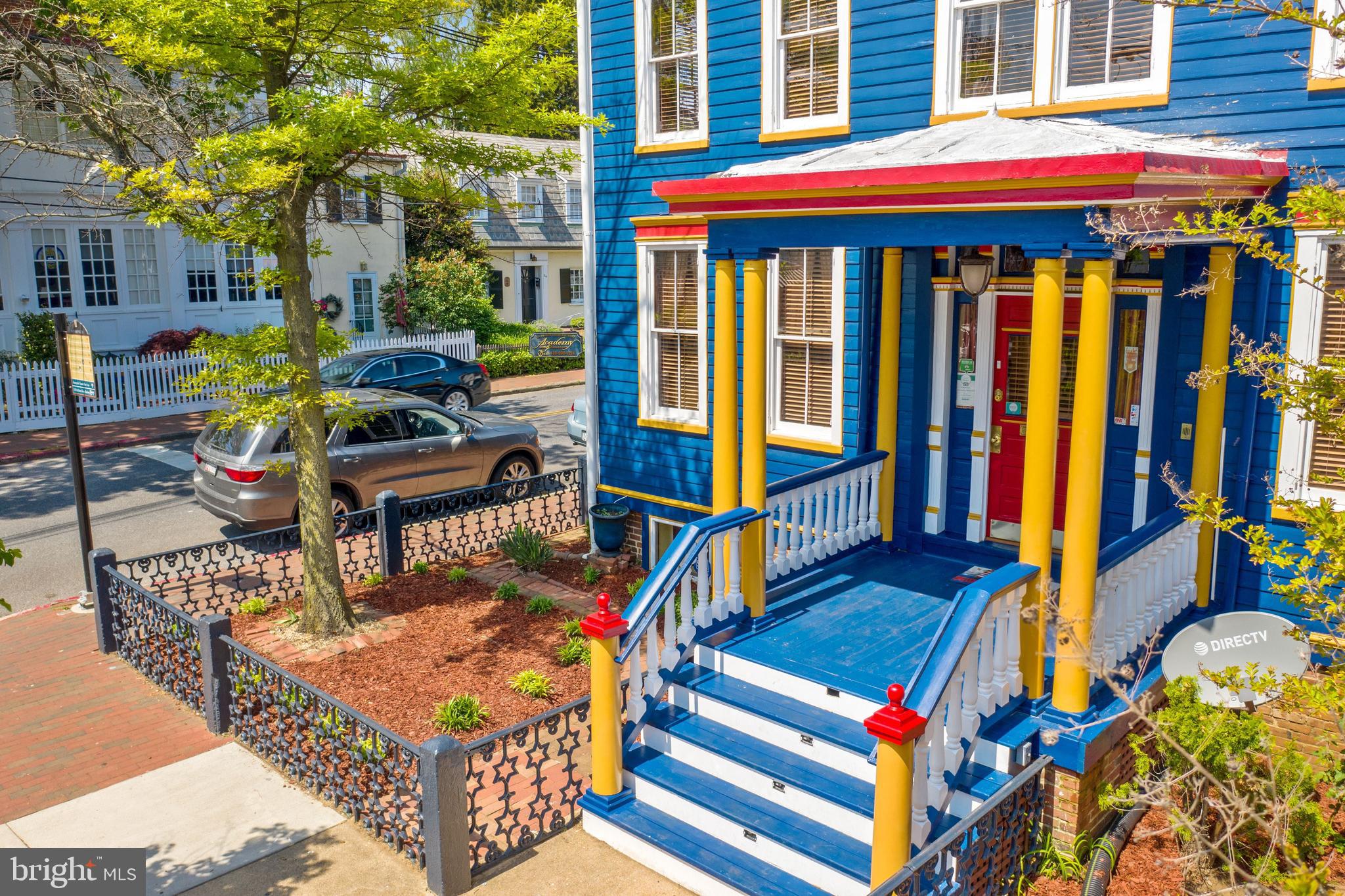 HISTORIC DISTRICT - Residential