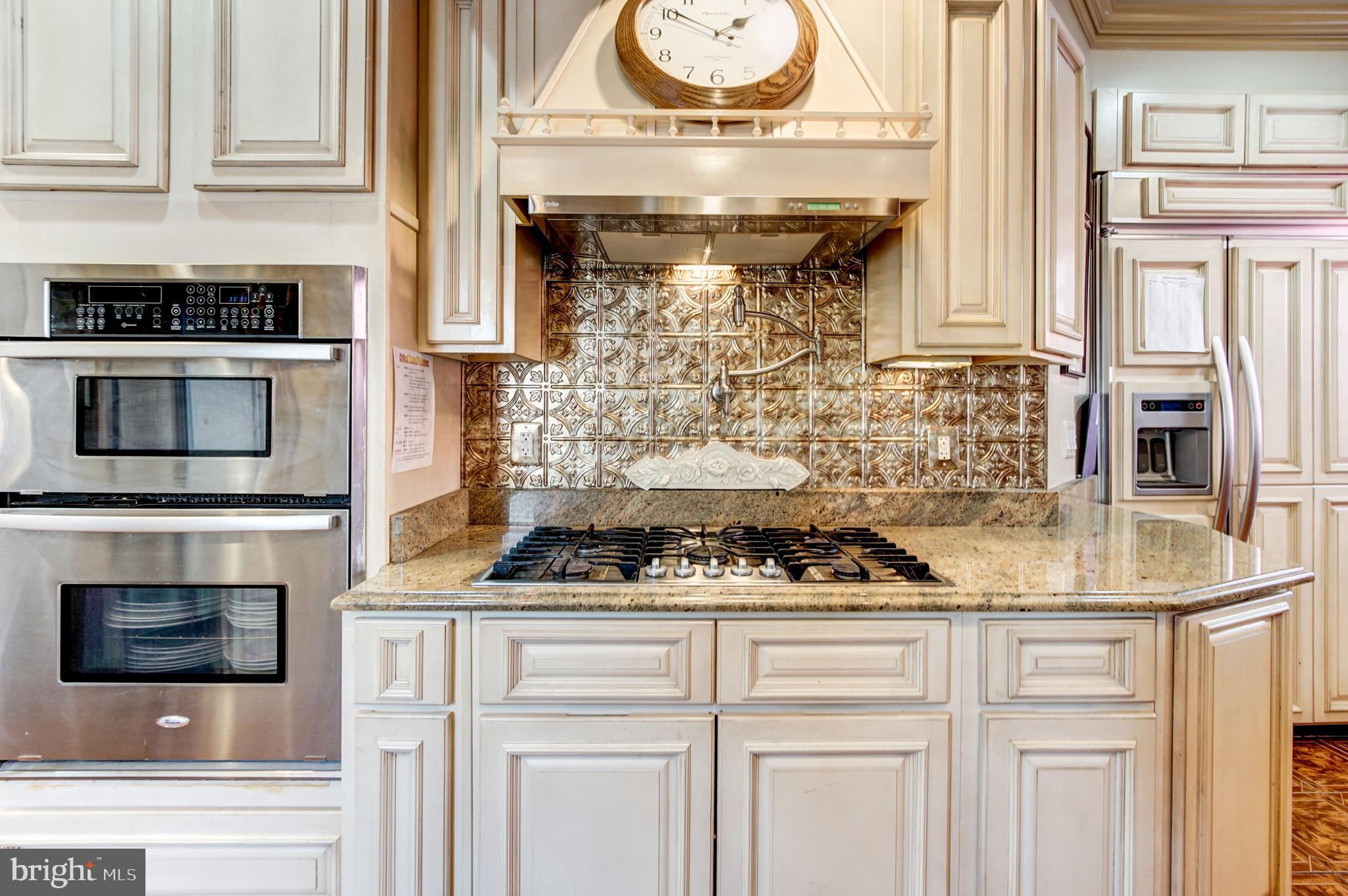 HISTORIC DISTRICT - Residential