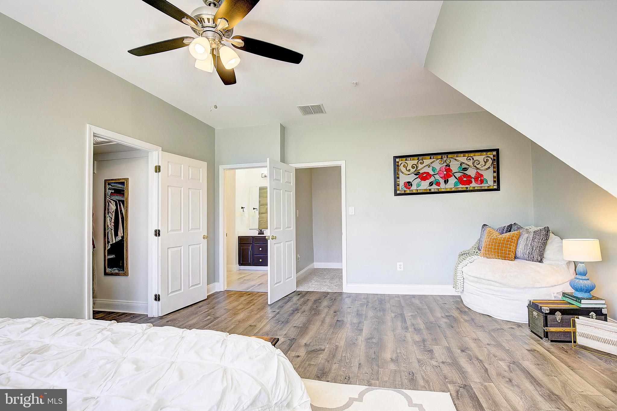 PINEY ORCHARD - Residential