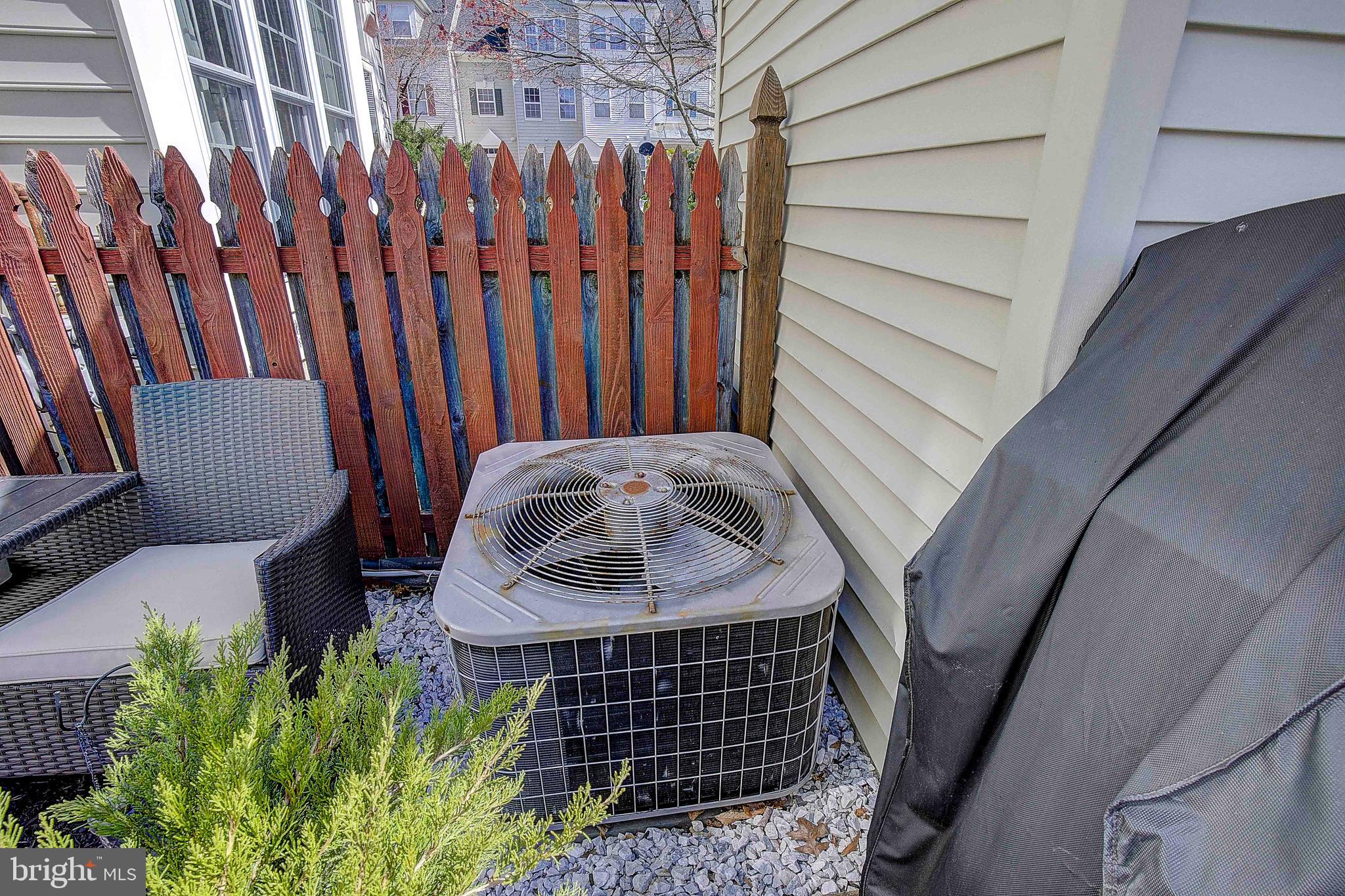 PINEY ORCHARD - Residential