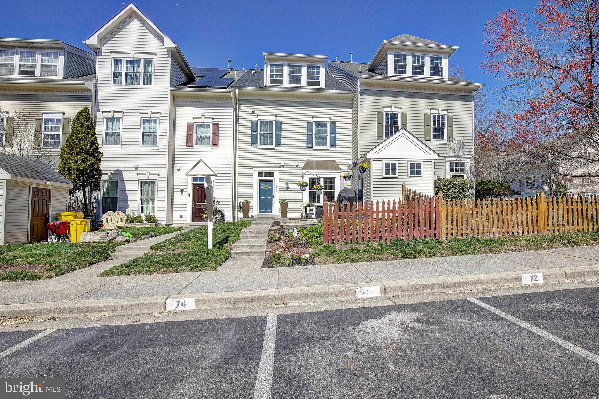 PINEY ORCHARD - Residential