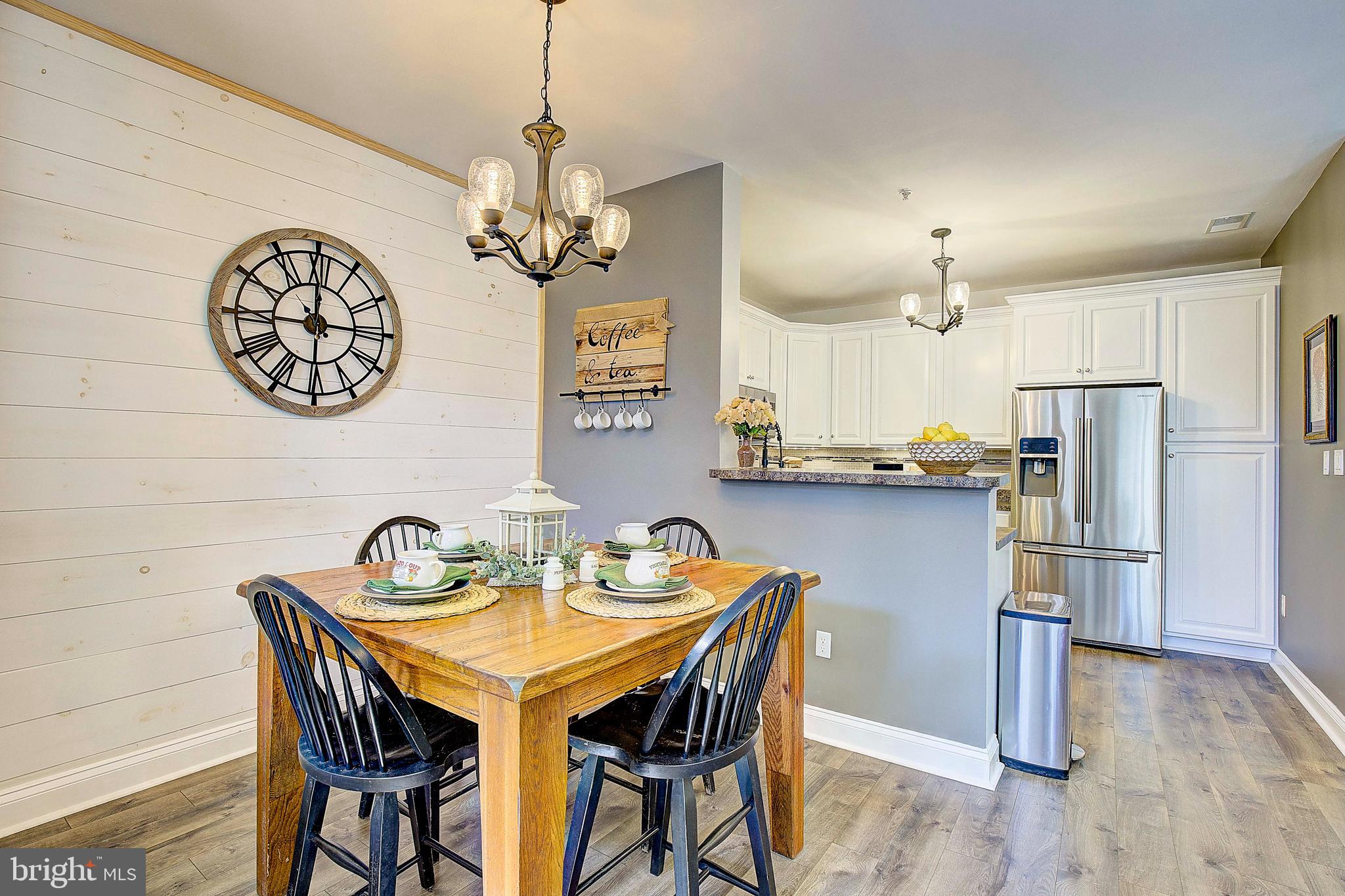 PINEY ORCHARD - Residential