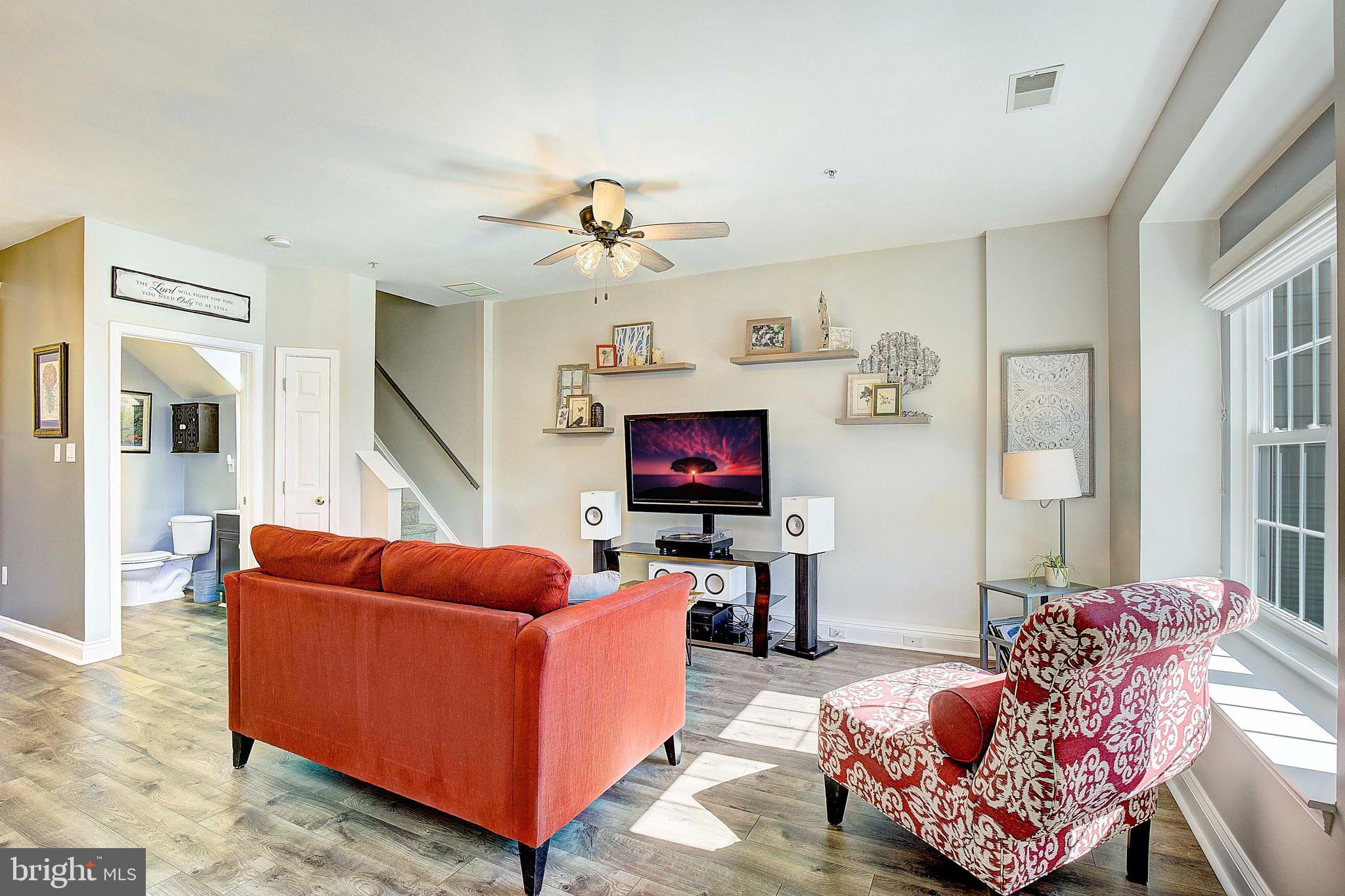 PINEY ORCHARD - Residential