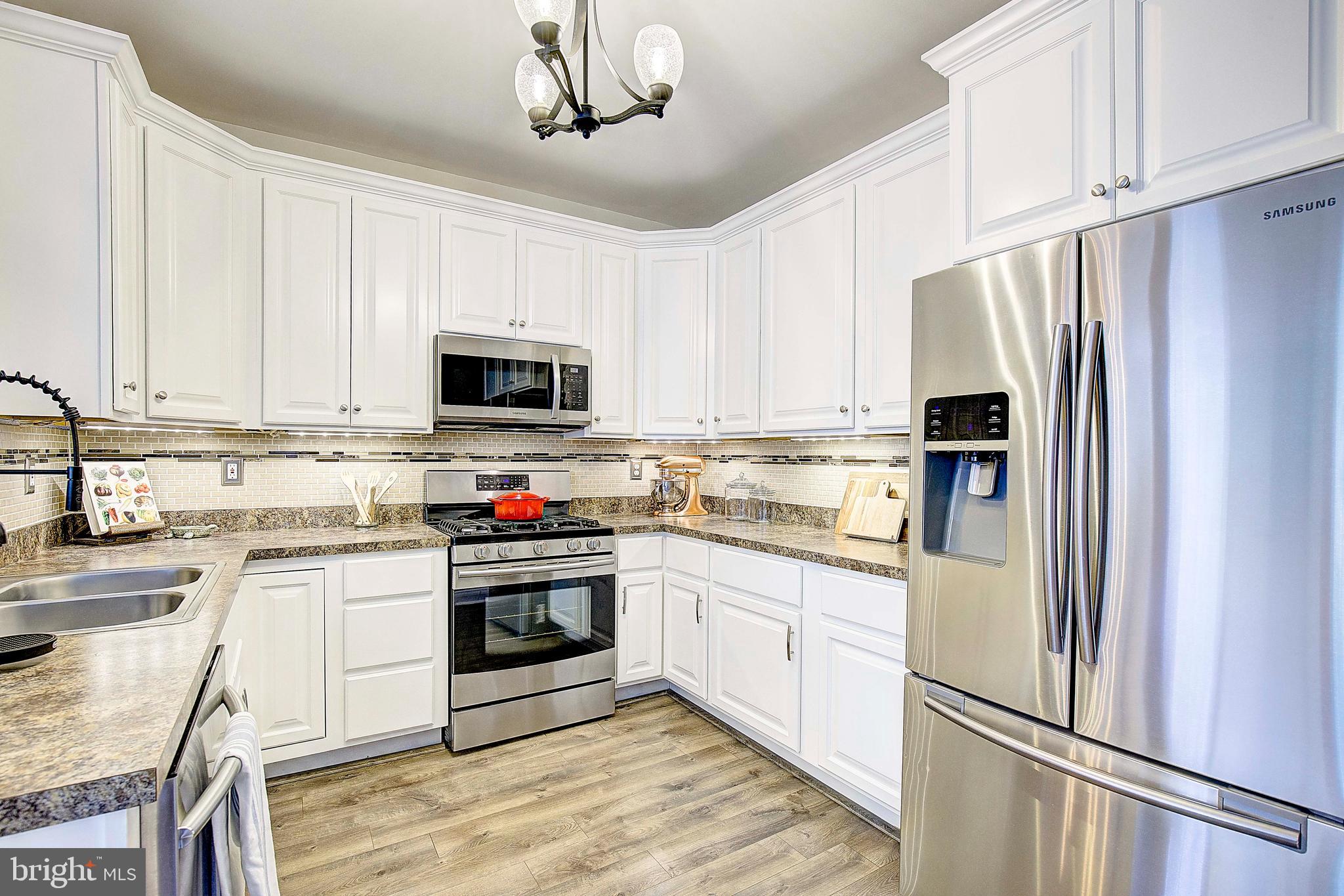 PINEY ORCHARD - Residential