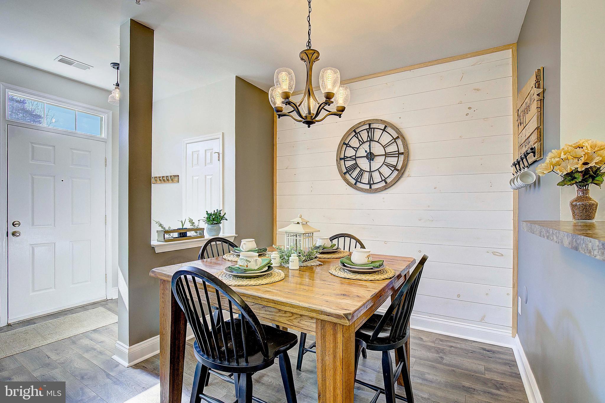 PINEY ORCHARD - Residential