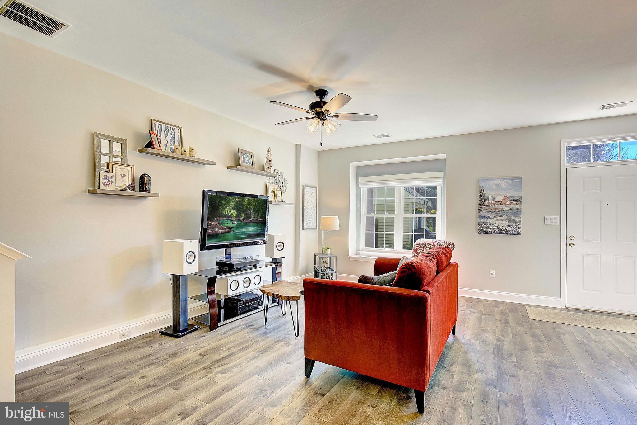 PINEY ORCHARD - Residential