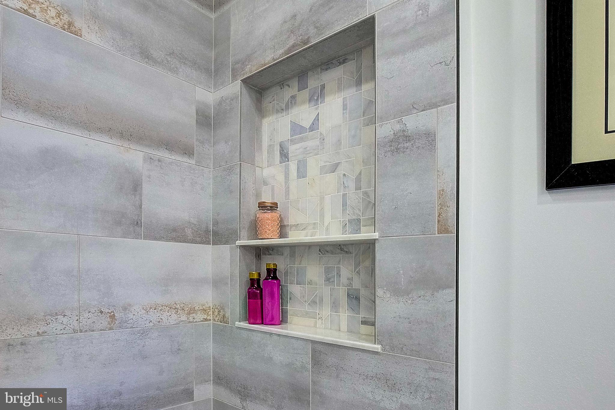 PINEY ORCHARD - Residential