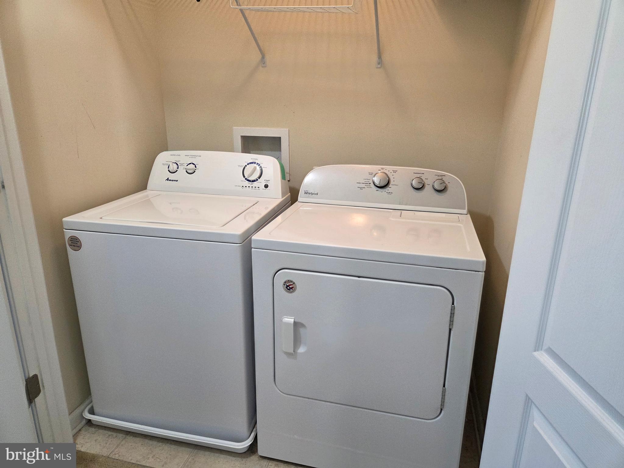 TOWNES OF TASKER - Residential Lease