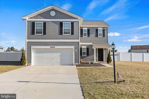 6159 Deborah Drive, Spring Grove, PA MLS: PAYK2076502