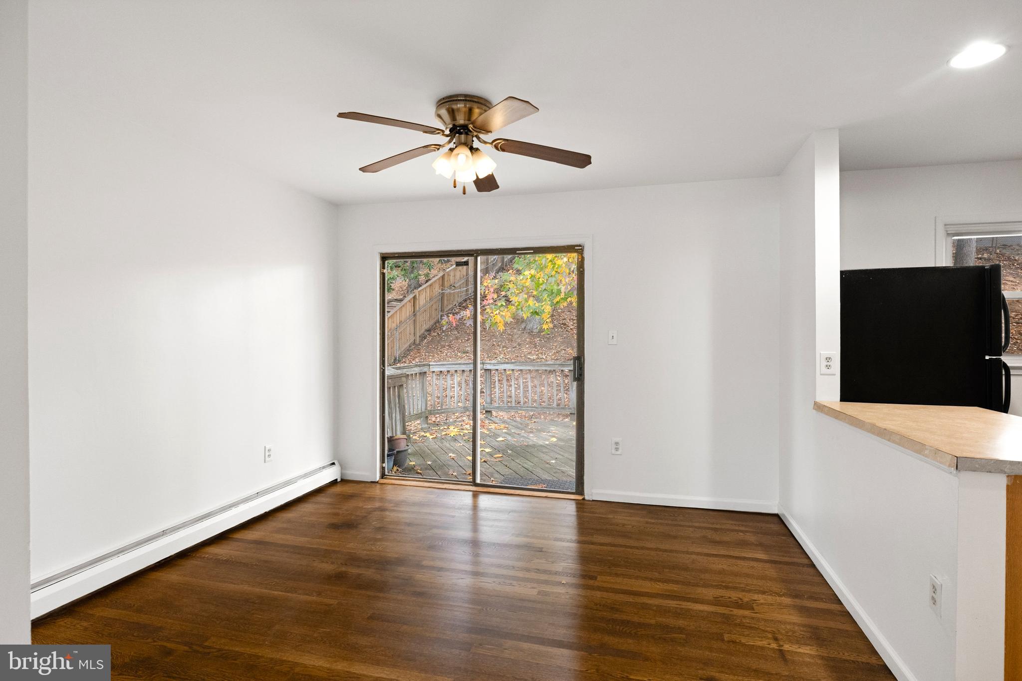 DALE CITY - Residential