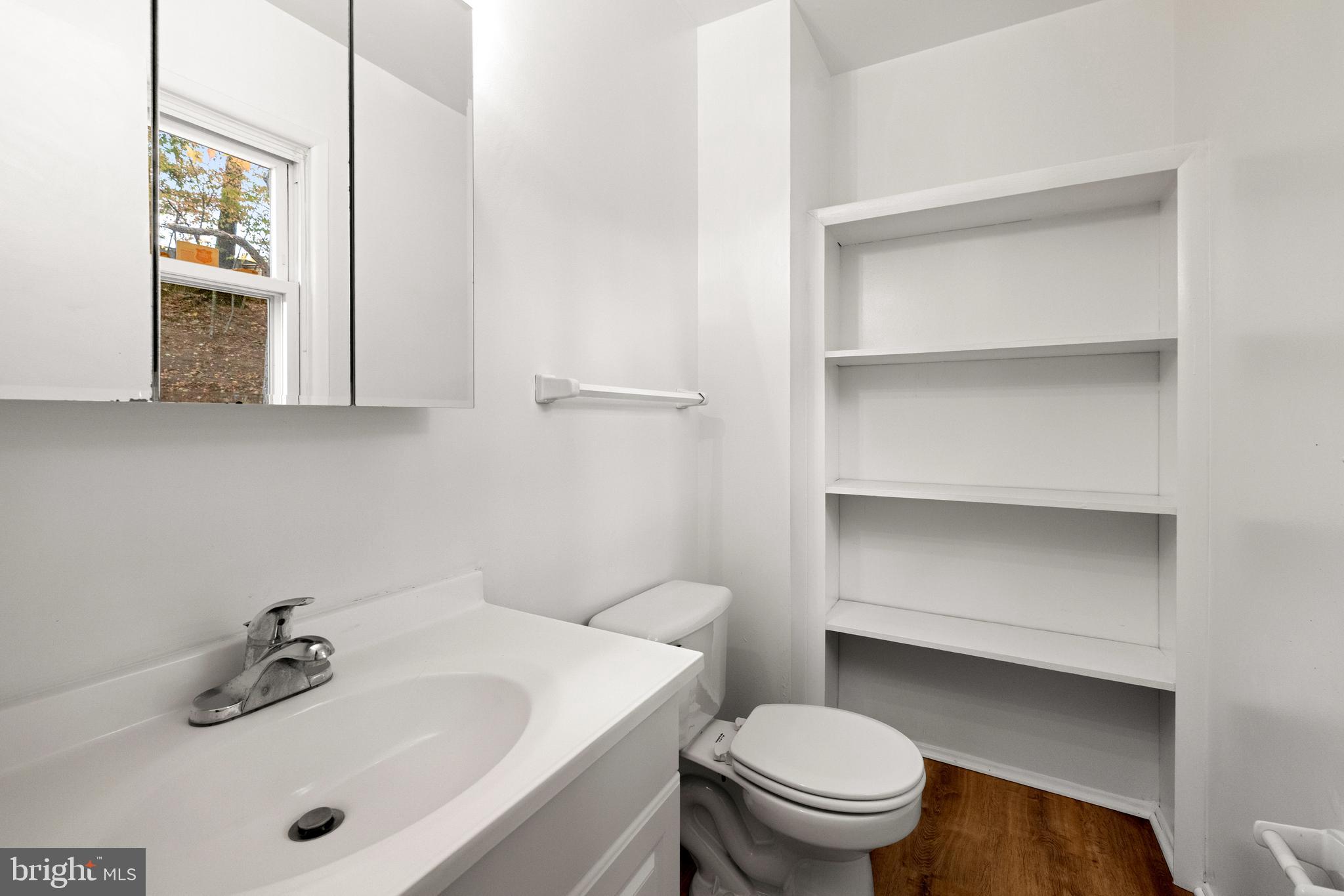 DALE CITY - Residential