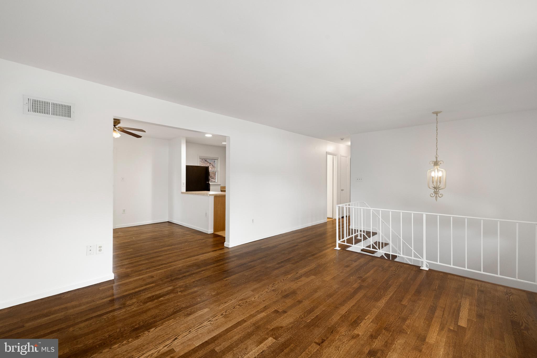 DALE CITY - Residential