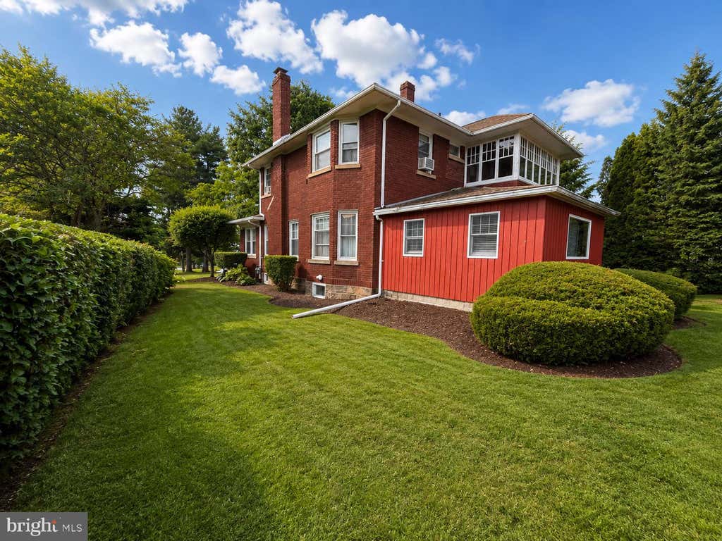 Photo of 52 Birch St, KANE, PA 16735 (MLS # PAMK2000126)