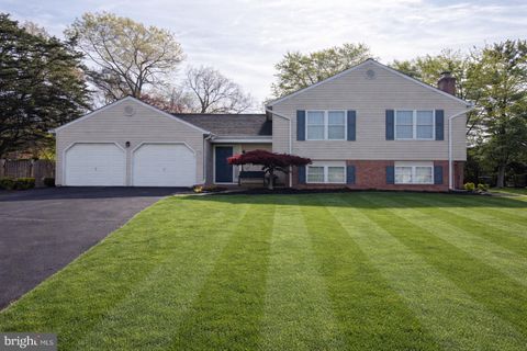 Photo of 1301 Rock Chapel Road, HERNDON, VA 20170 (MLS # VAFX2300012)