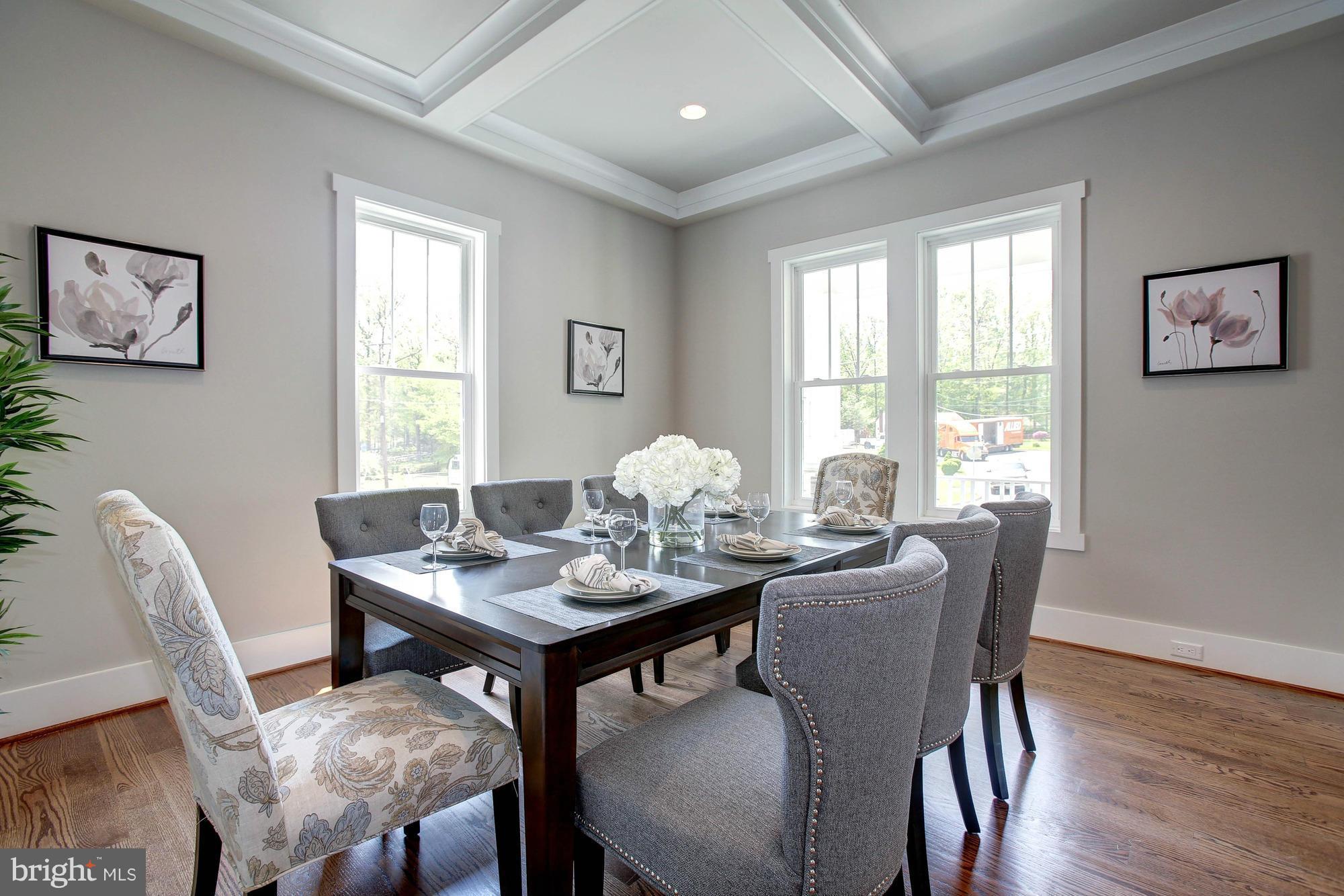 VIENNA WOODS - Residential