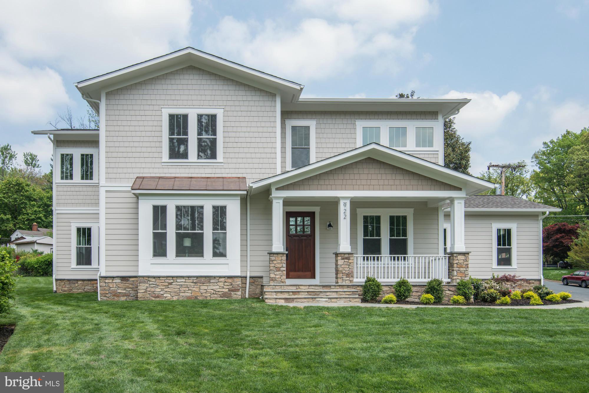 VIENNA WOODS - Residential