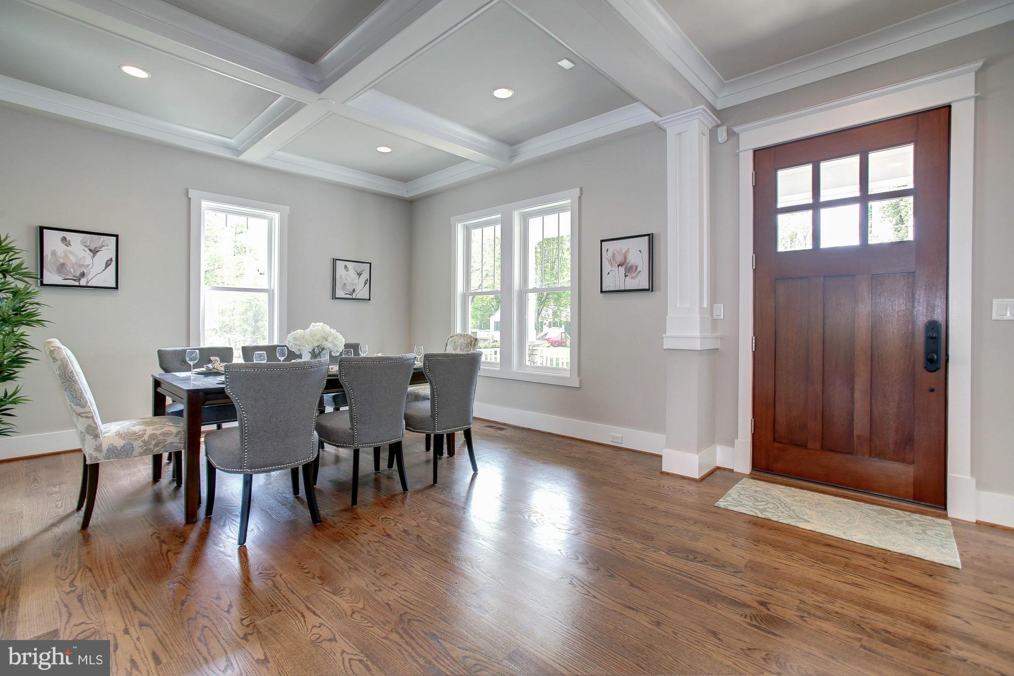 VIENNA WOODS - Residential