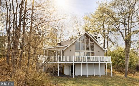 Tiny photo for 393 Tecumseh Trail, HEDGESVILLE, WV 25427 (MLS # WVBE2049208)