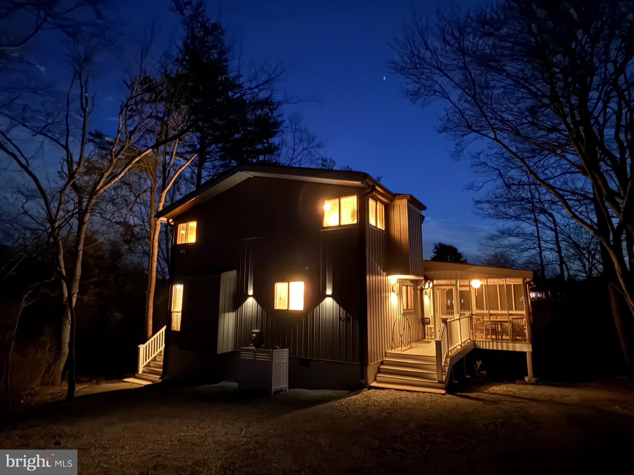 THE WOODS - Residential