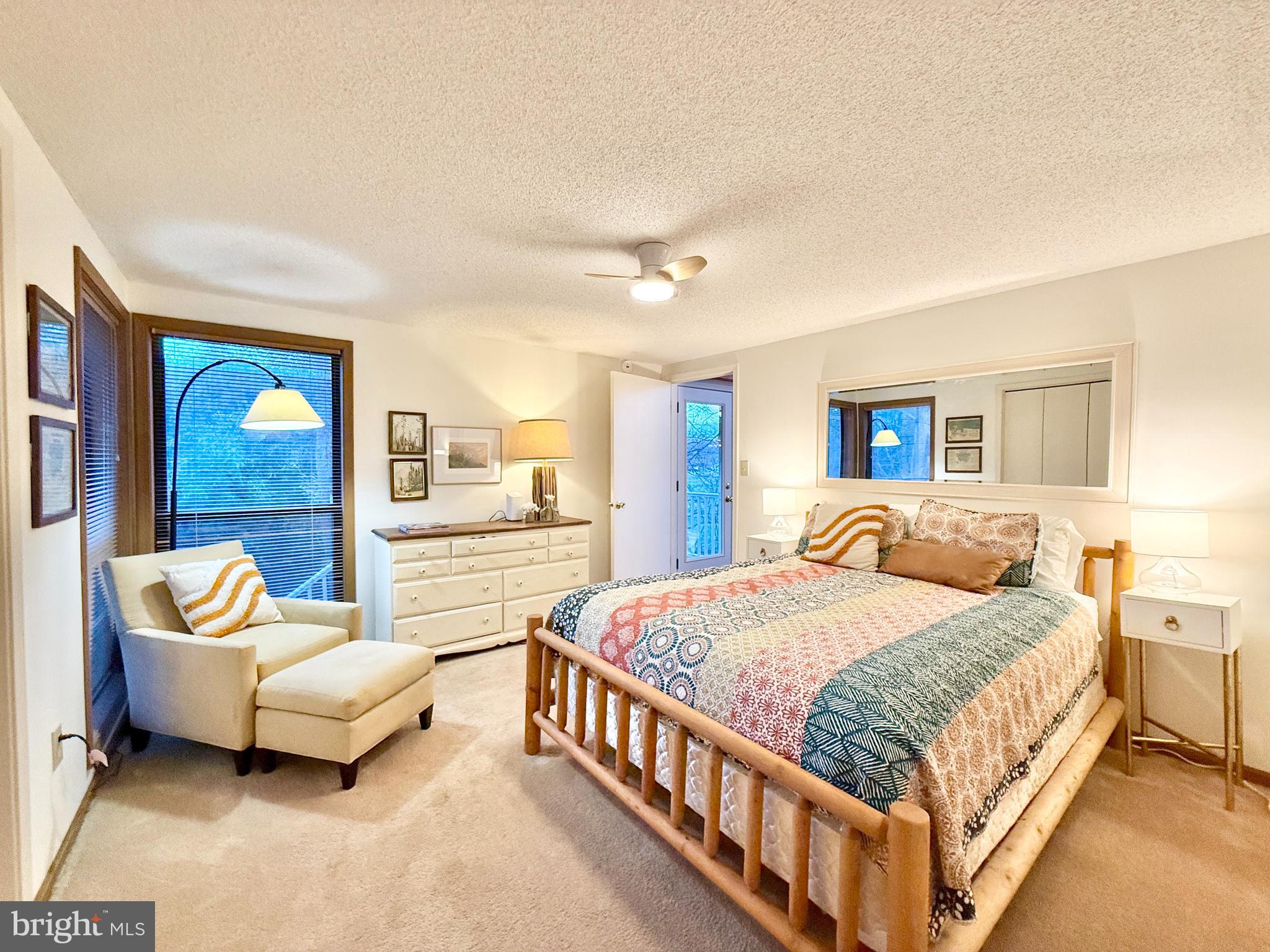 THE WOODS - Residential